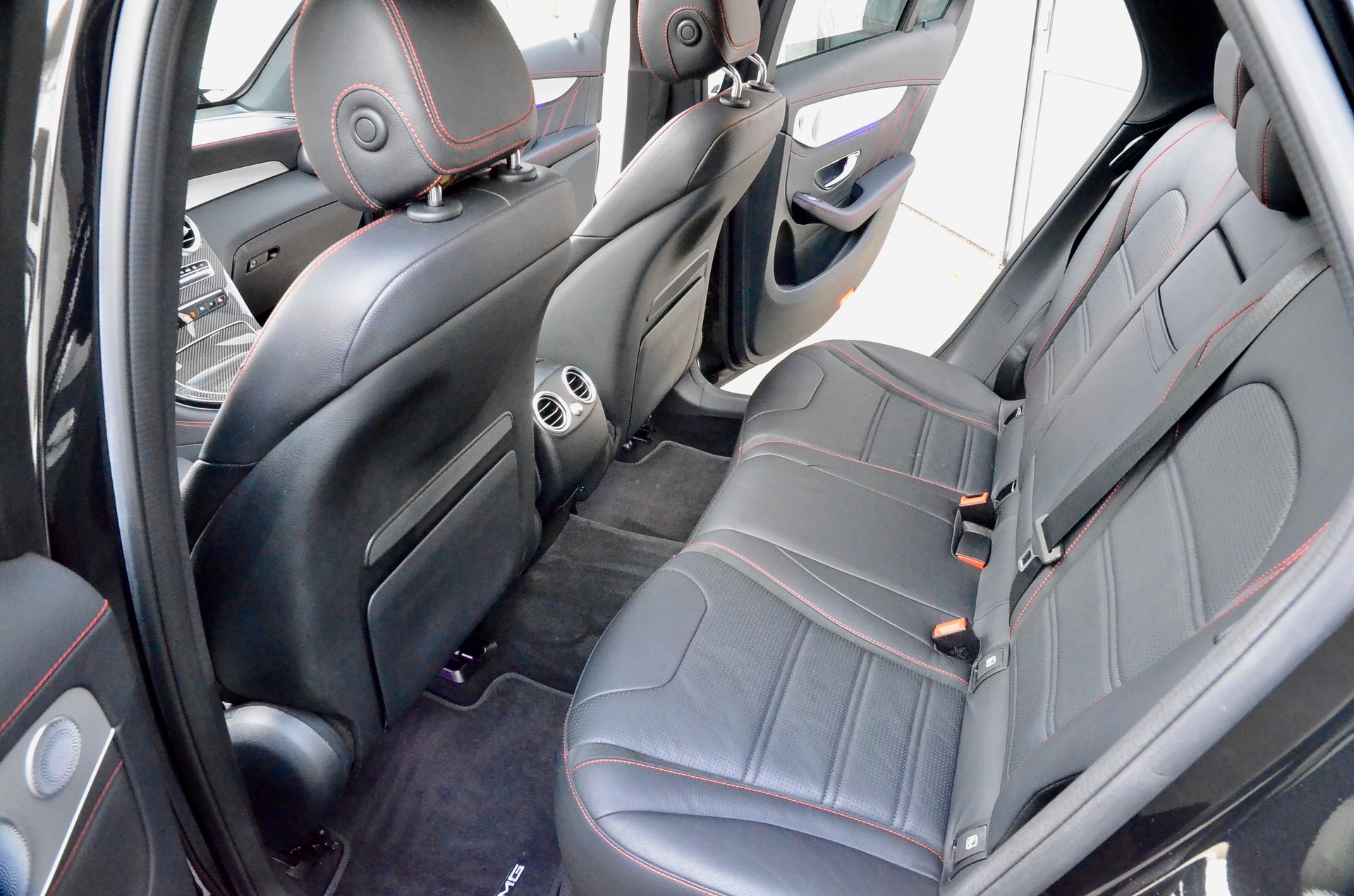 MERCEDES-BENZ GLC 43 AMG 4Matic 9G-Tronic-image-12