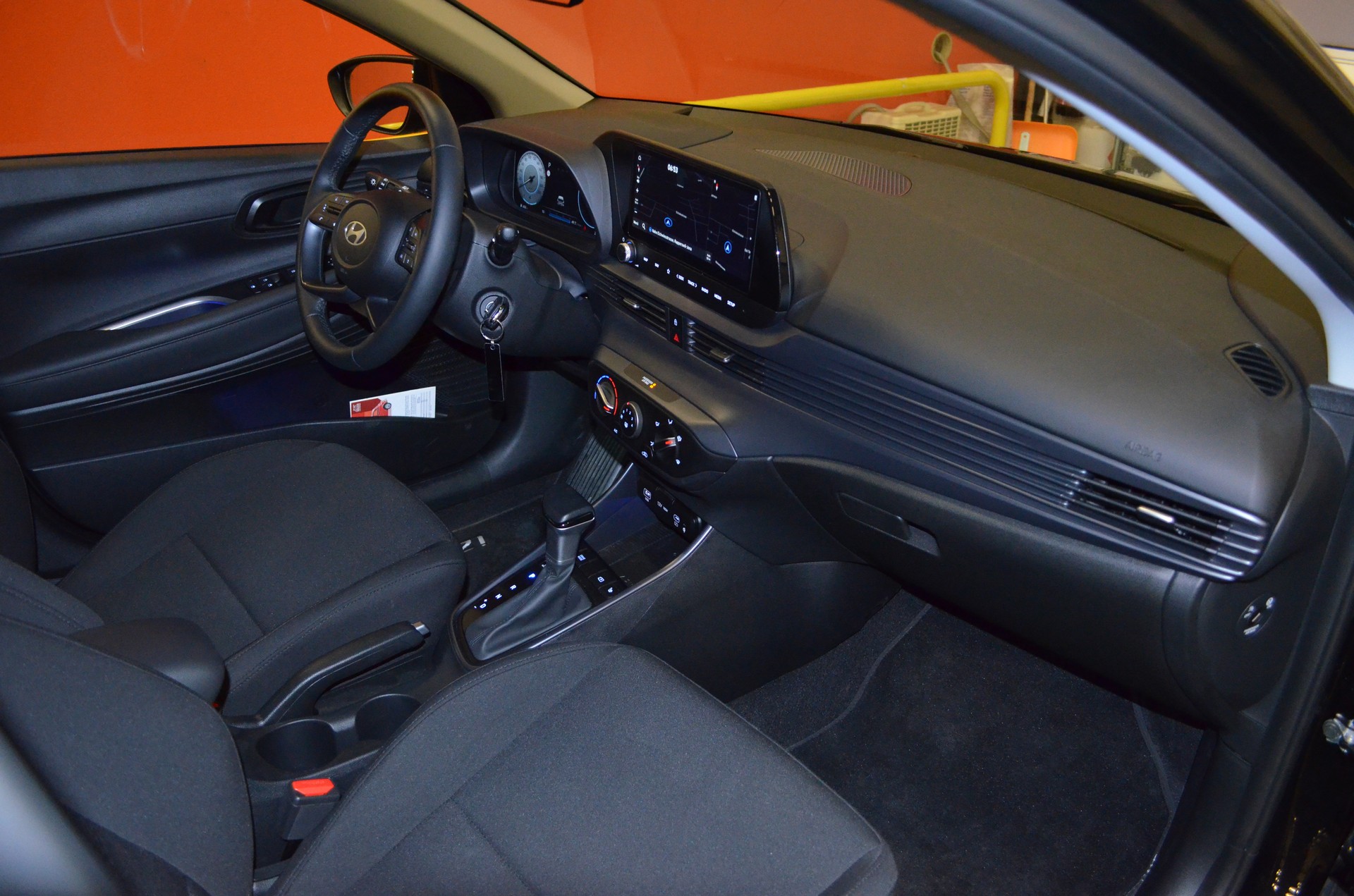 HYUNDAI i20 1.0 T-GDi Amplia DCT-image-8