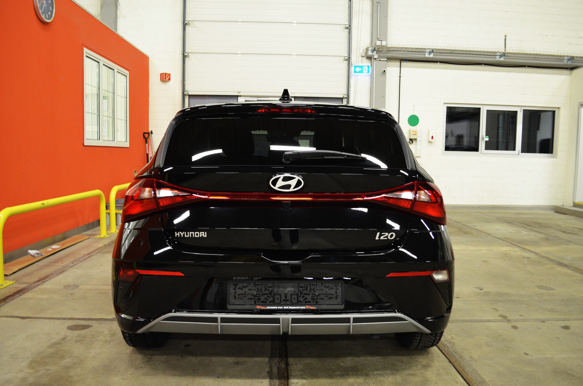 HYUNDAI i20 1.0 T-GDi Amplia DCT-image-5