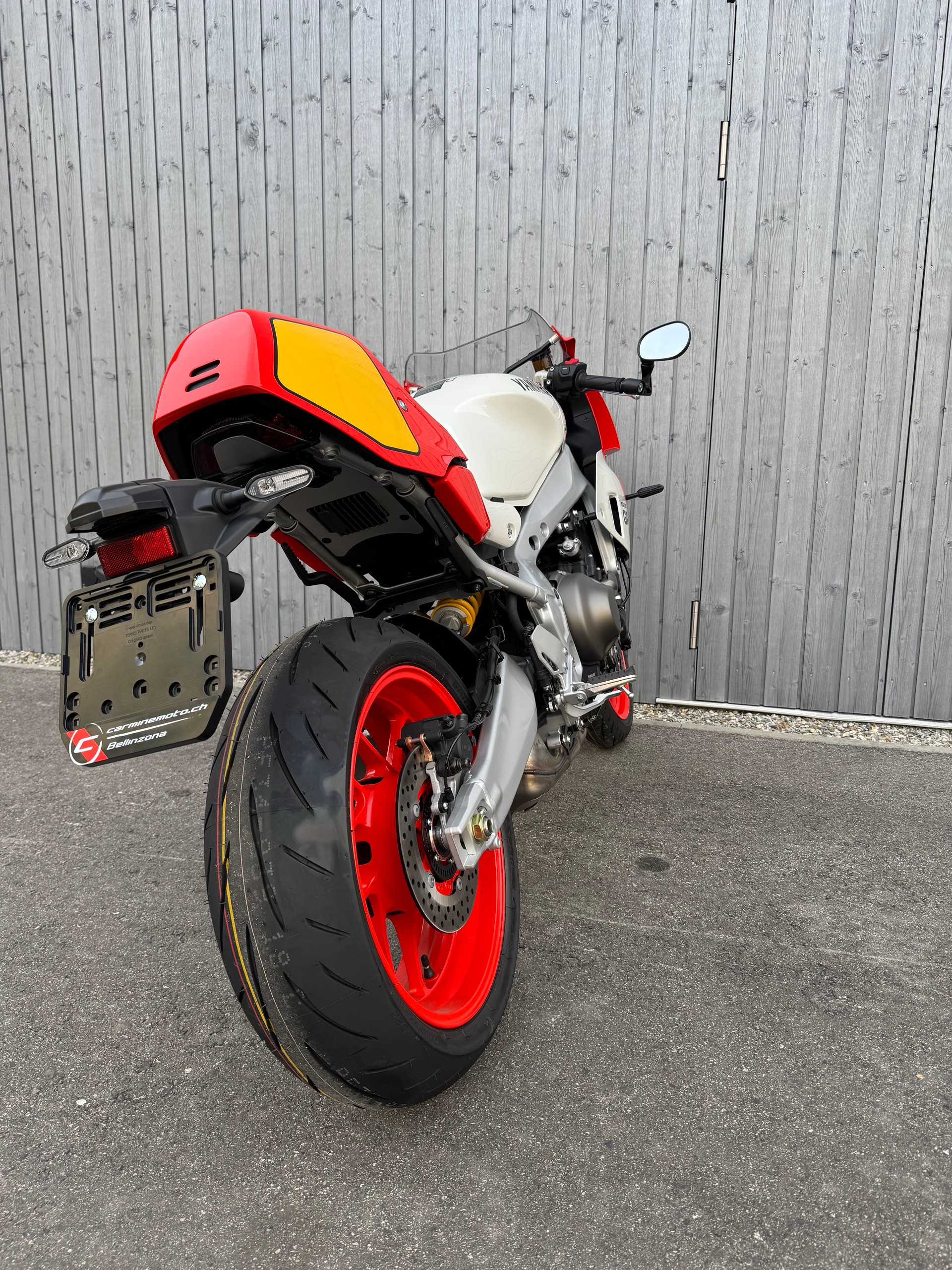 YAMAHA XSR 900 GP-image-4