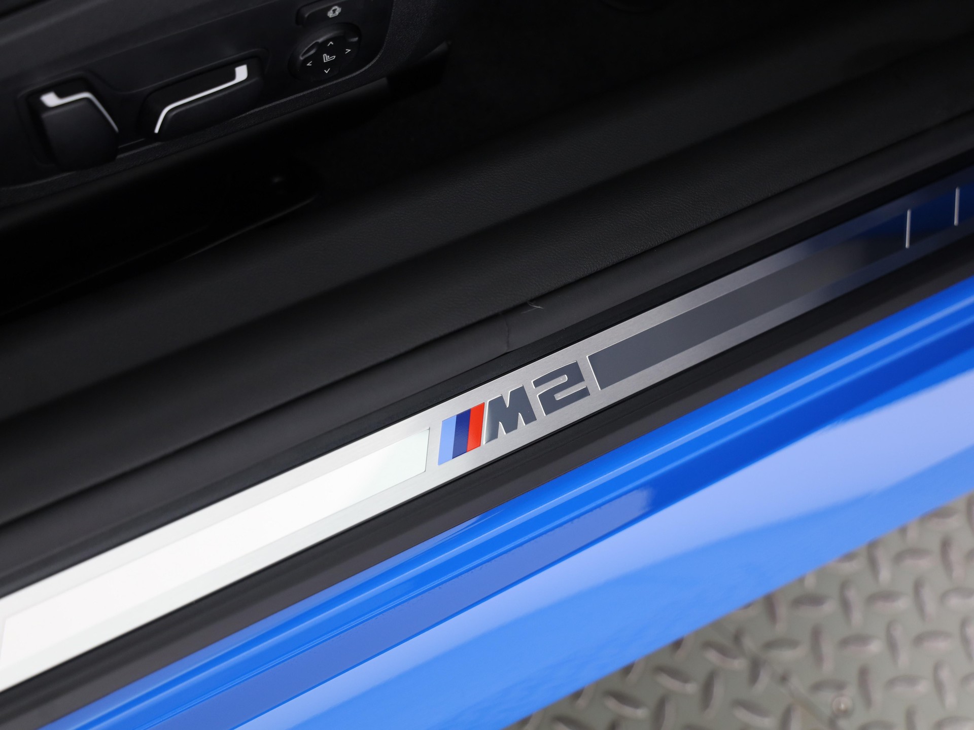 BMW M2 Coupé-image-13