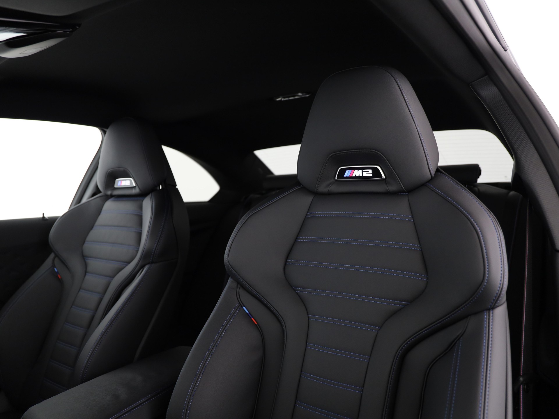 BMW M2 Coupé-image-7