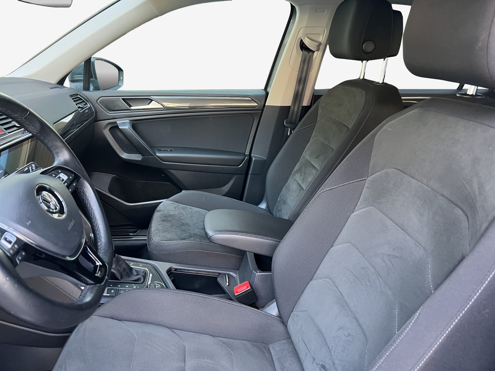 VW Tiguan Allspace 2.0 TDI SCR Highline 4MotionDSG-image-7