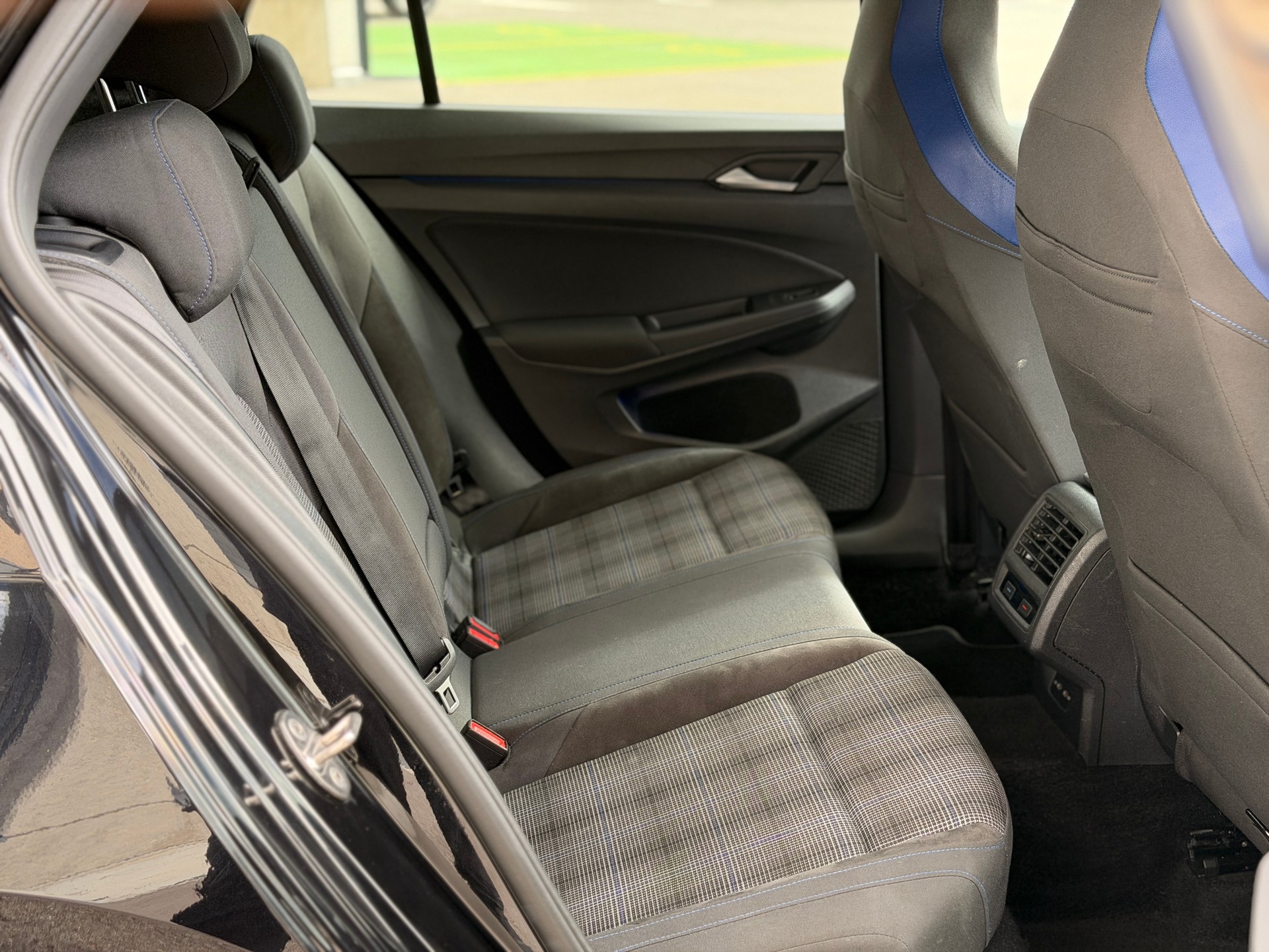 VW Golf 1.4 TSI PHEV GTE-image-21