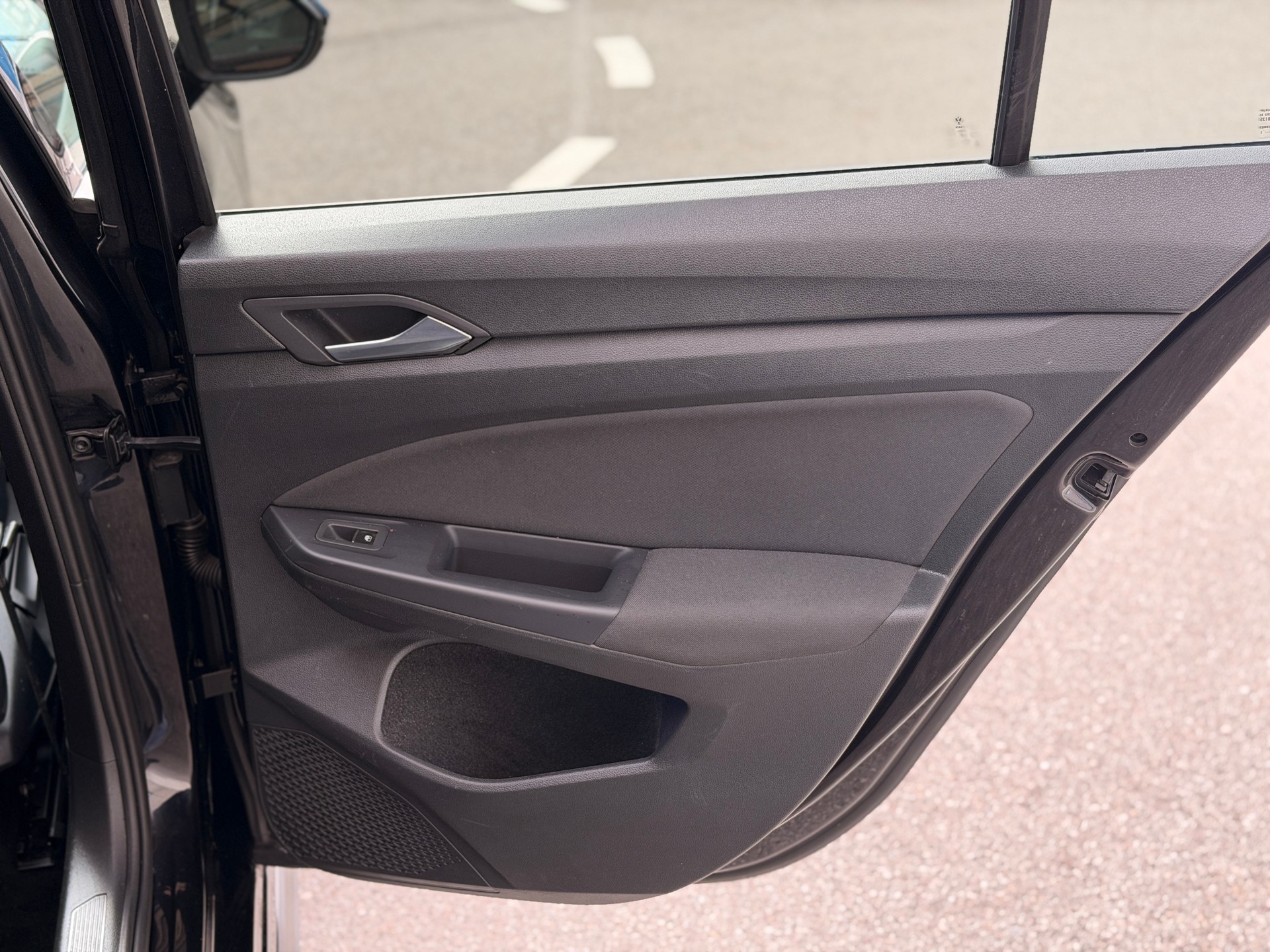 VW Golf 1.4 TSI PHEV GTE-image-24