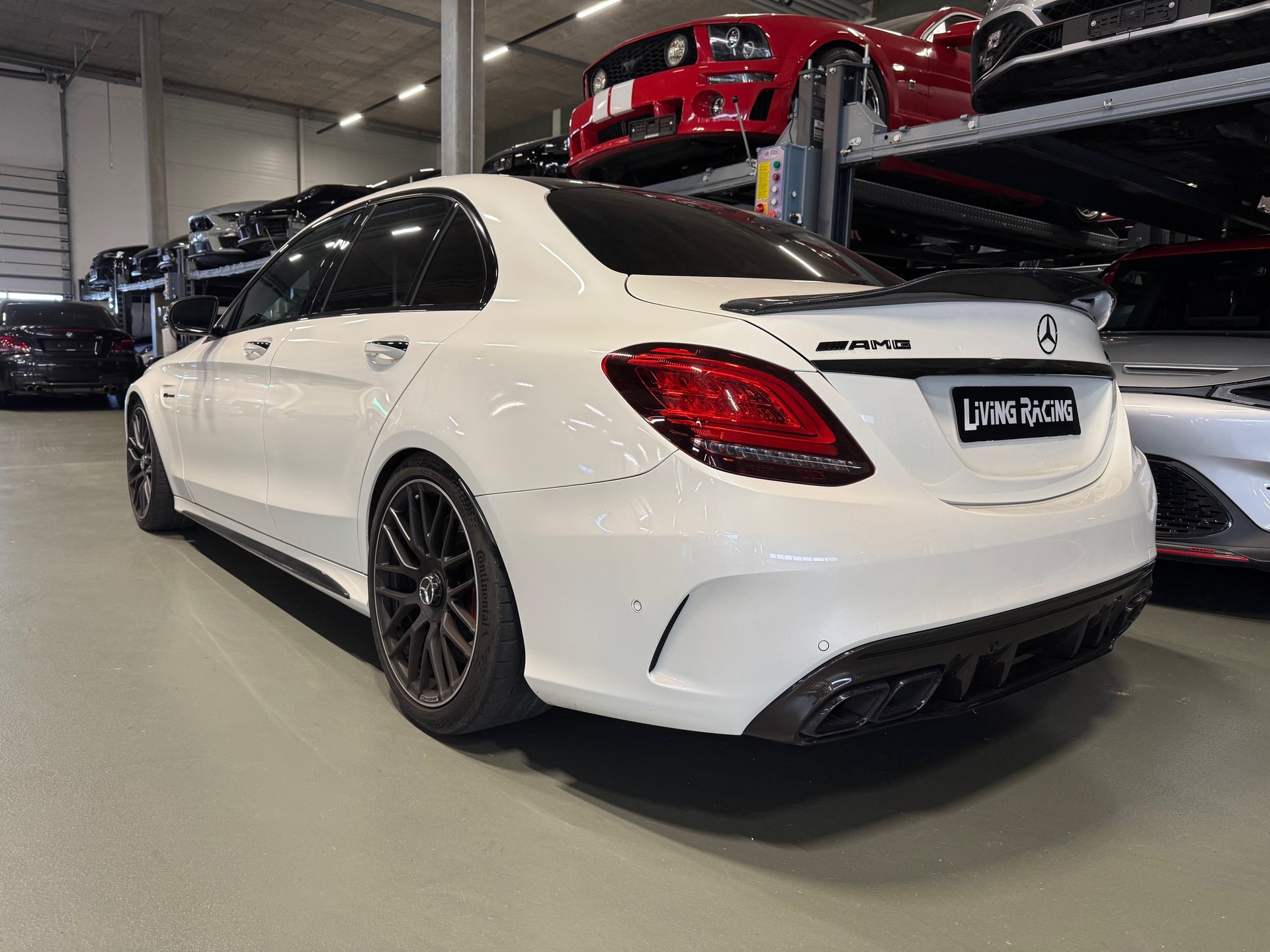 MERCEDES-BENZ C 63 S AMG Speedshift-image-2