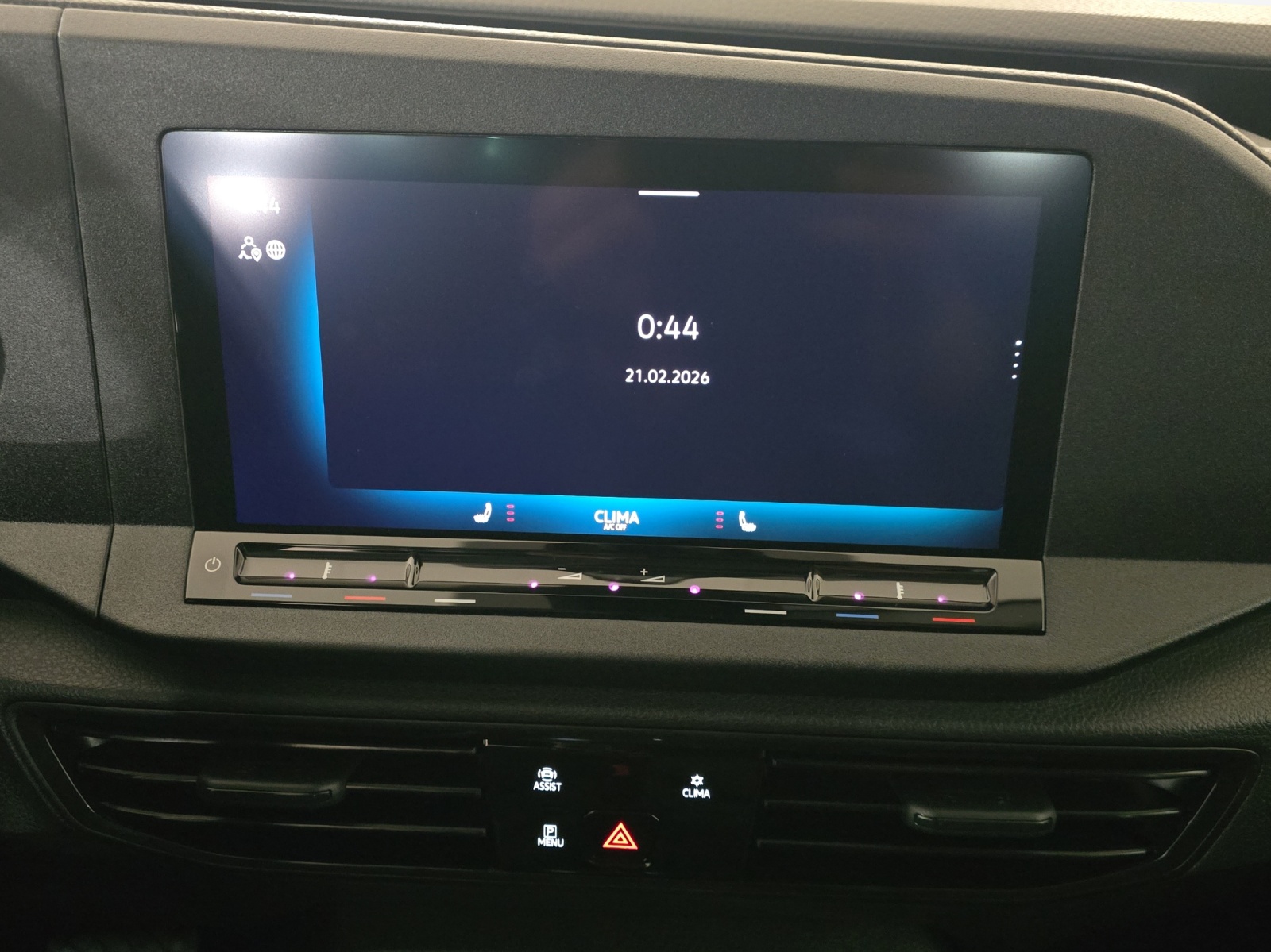 VW Caddy 2.0 TDI Liberty DSG-image-10