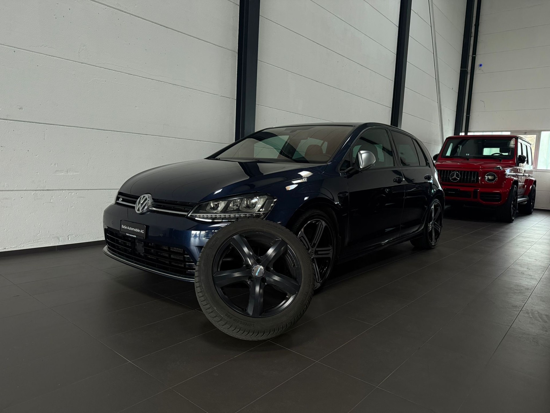 VW Golf 2.0 TSI R 4Motion DSG-image-29