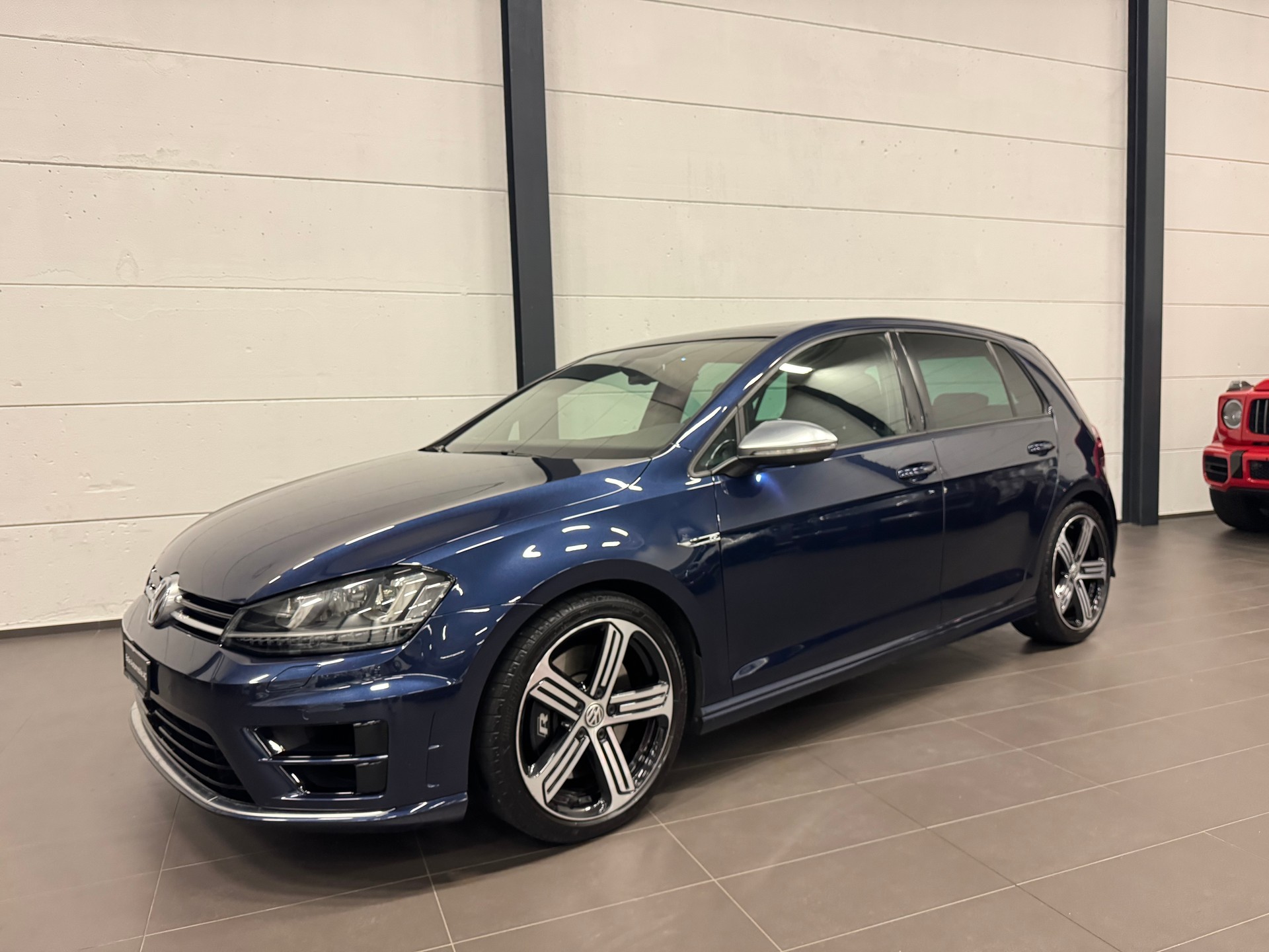 VW Golf 2.0 TSI R 4Motion DSG-image-0