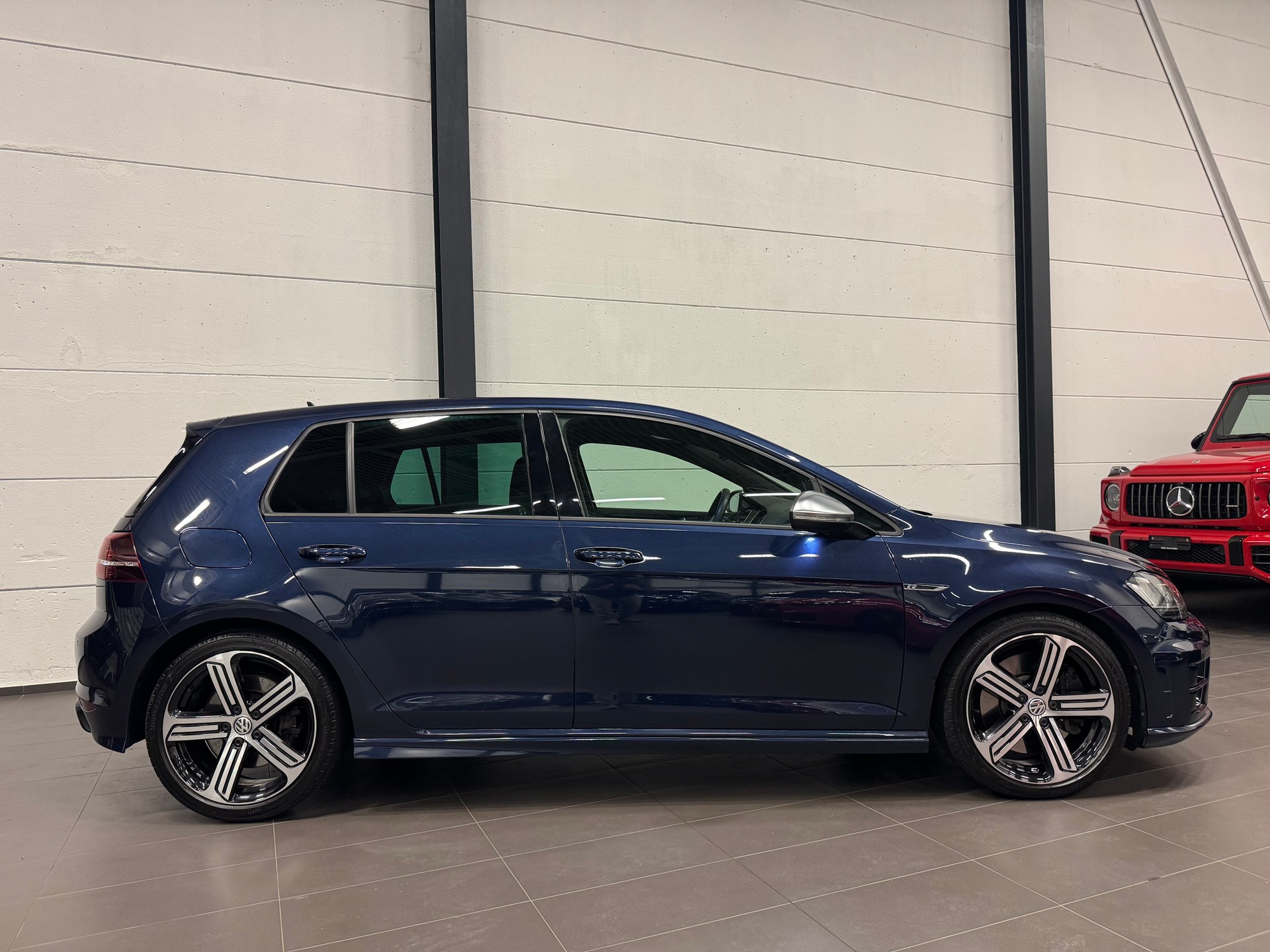 VW Golf 2.0 TSI R 4Motion DSG-image-5