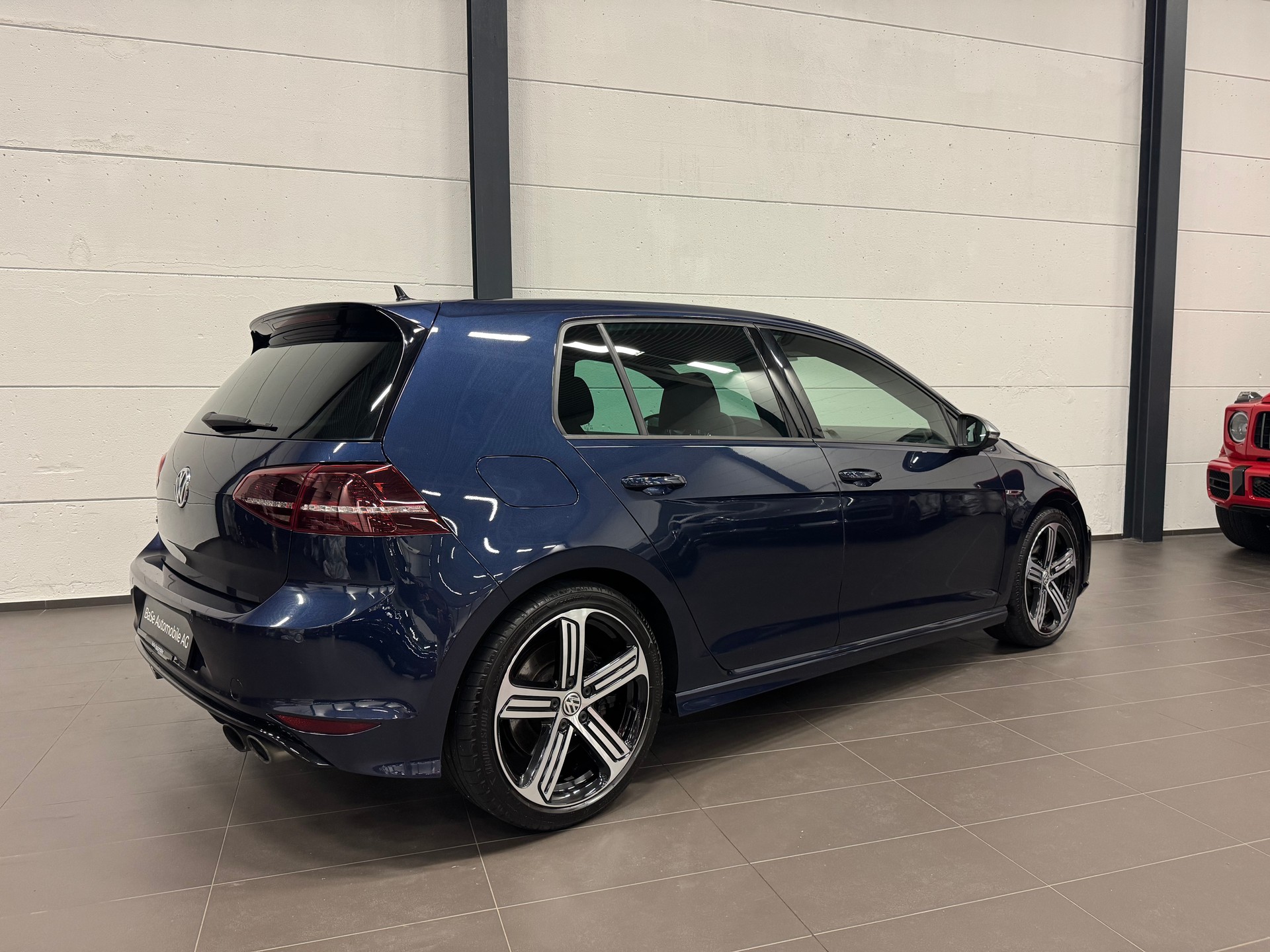VW Golf 2.0 TSI R 4Motion DSG-image-10