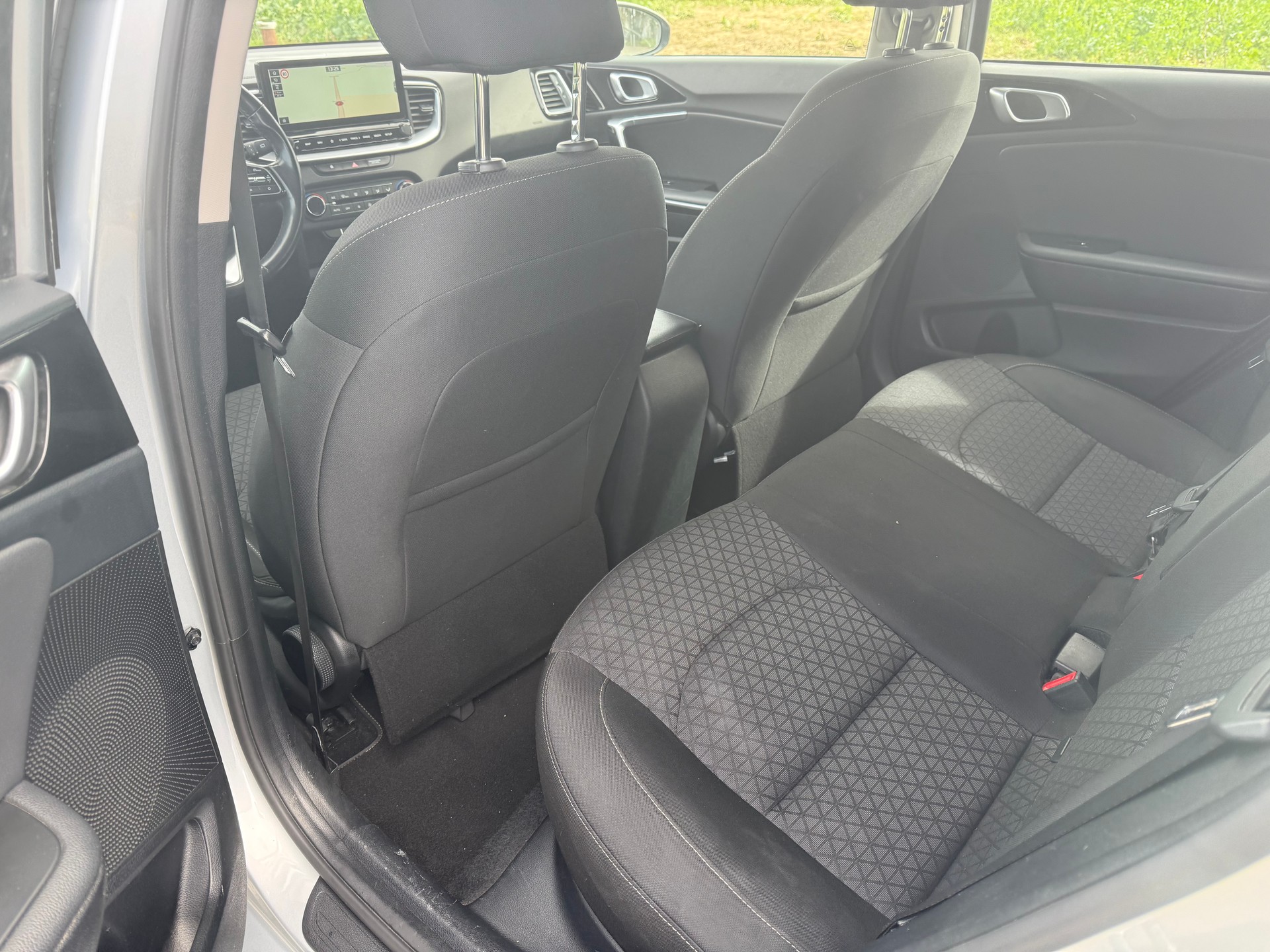 SEAT Leon ST 2.0 TDI CR Style 4Drive DSG-image-11