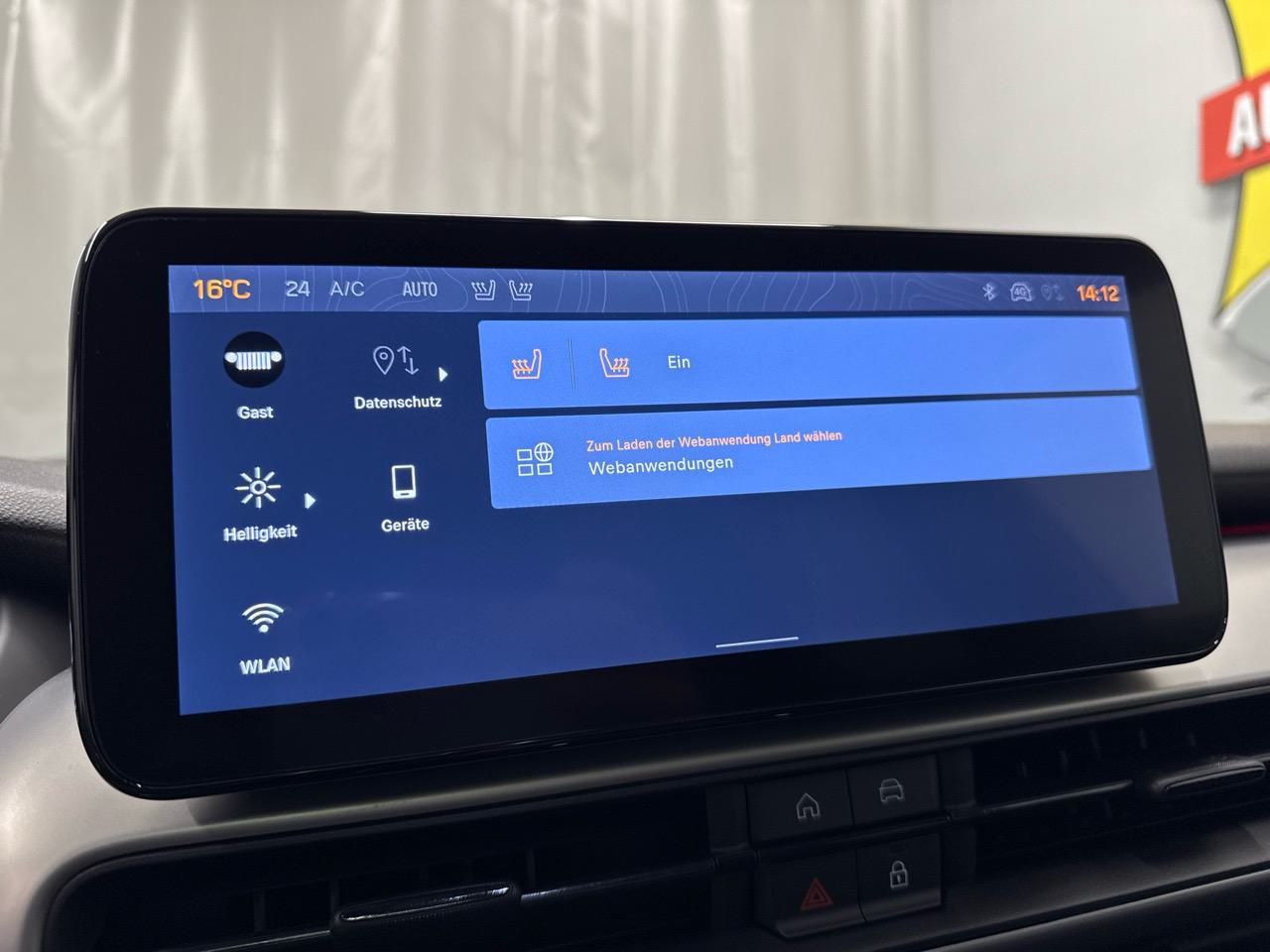 JEEP Avenger 1.2 Turbo MHEV Summit Sky-image-8