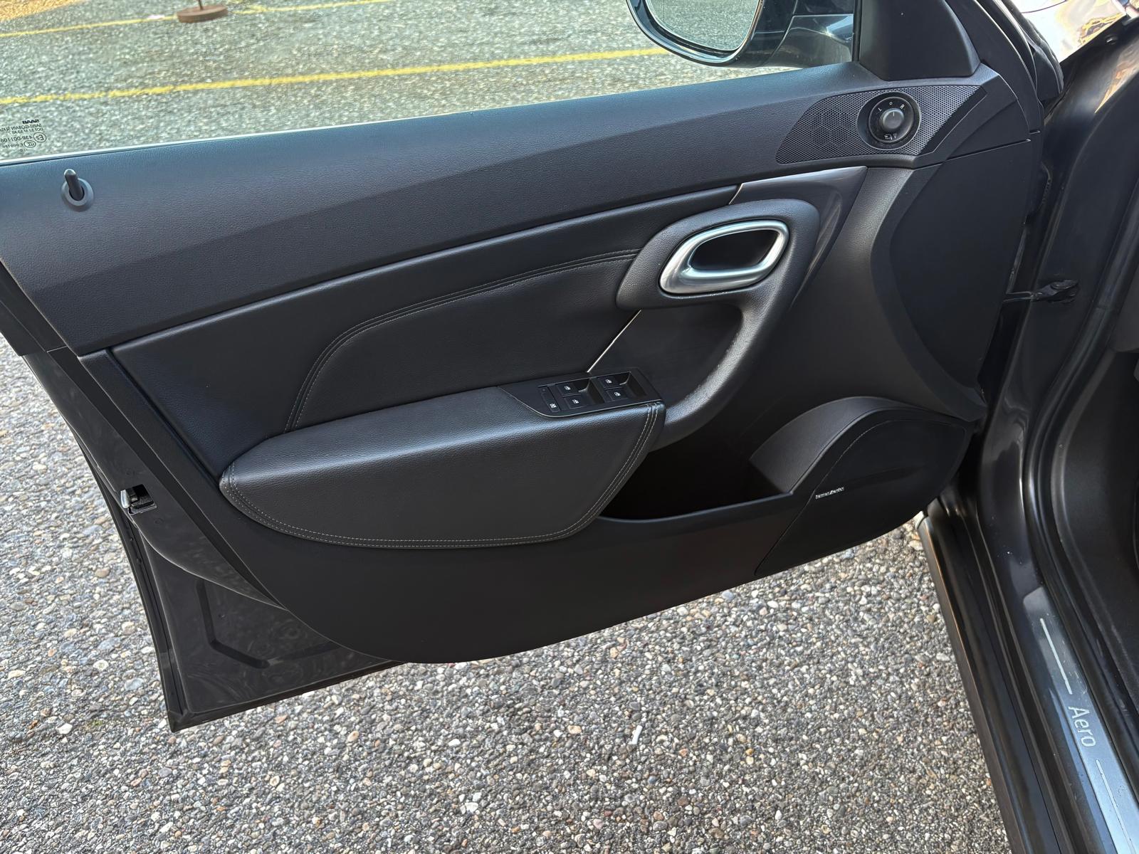 SAAB 9-5 2.8T V6 Aero XWD Automatic-image-4