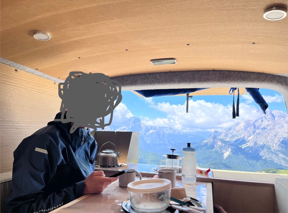 VW T6 Camper Transporter, kurzer Radstand, professioneller Ausbau-image-10