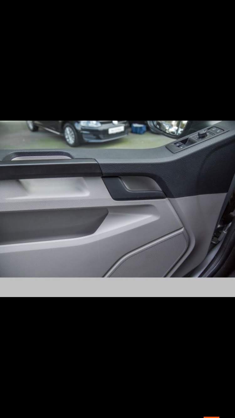 VW T6 Camper Transporter, kurzer Radstand, professioneller Ausbau-image-5