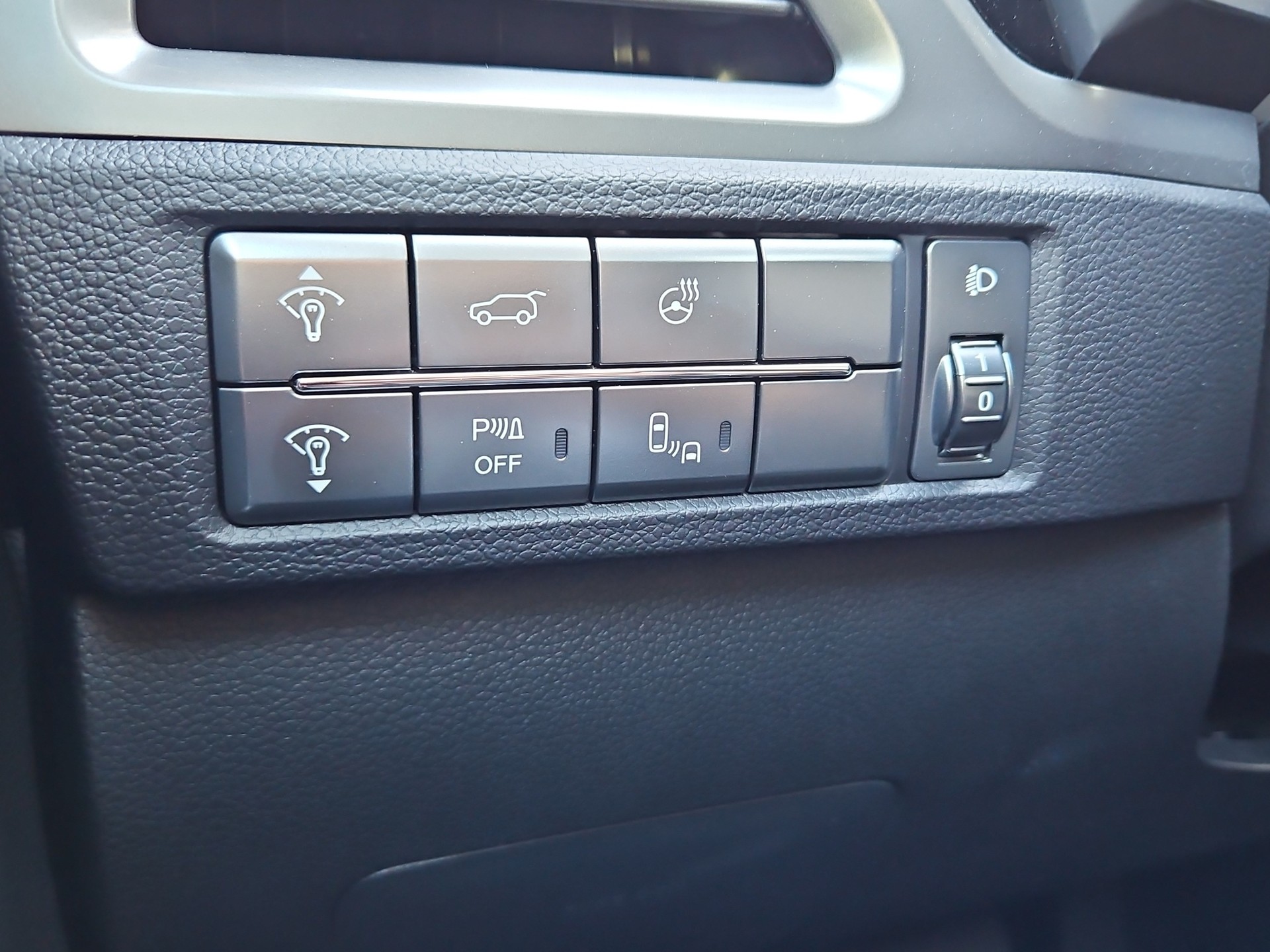 KGM-SsangYong Korando 1.5 T-GDI Titanium 4WD Automat-image-16
