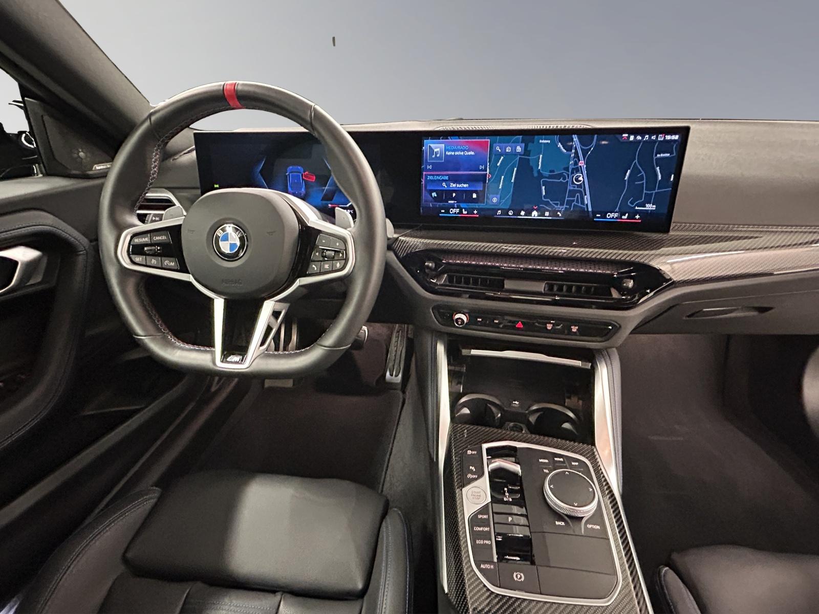 BMW M240i xDrive Coupé-image-17
