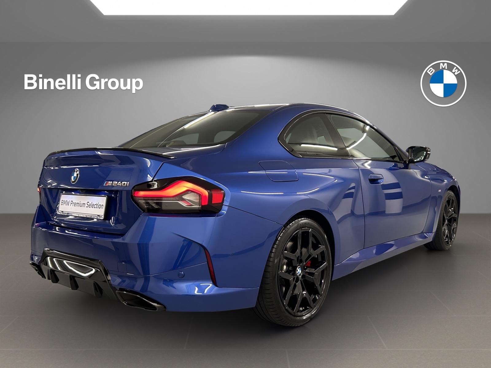 BMW M240i xDrive Coupé-image-4