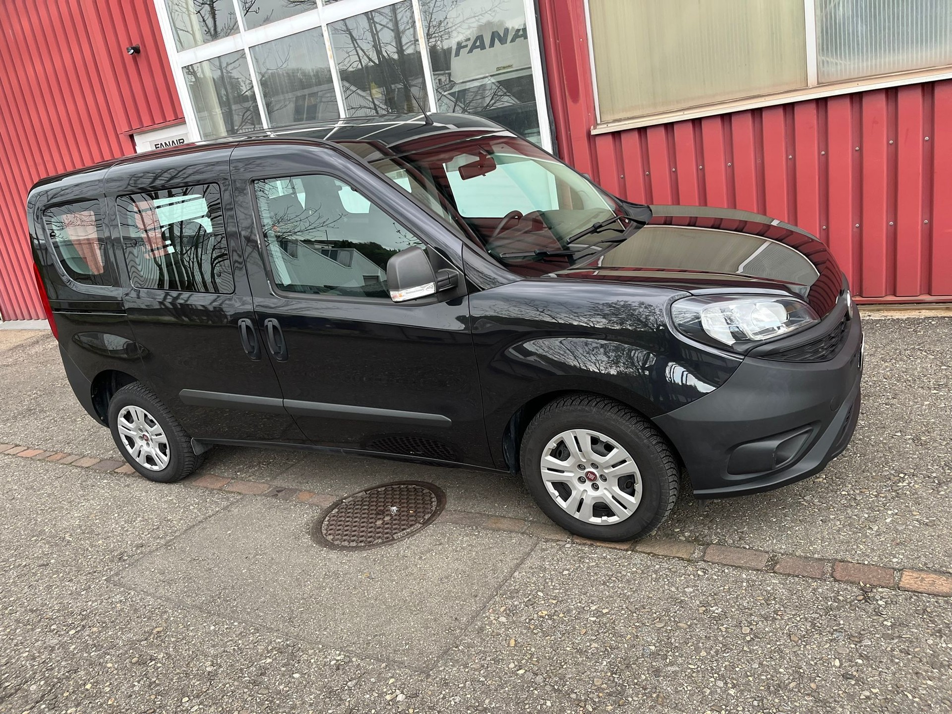FIAT DOBLO-image-0