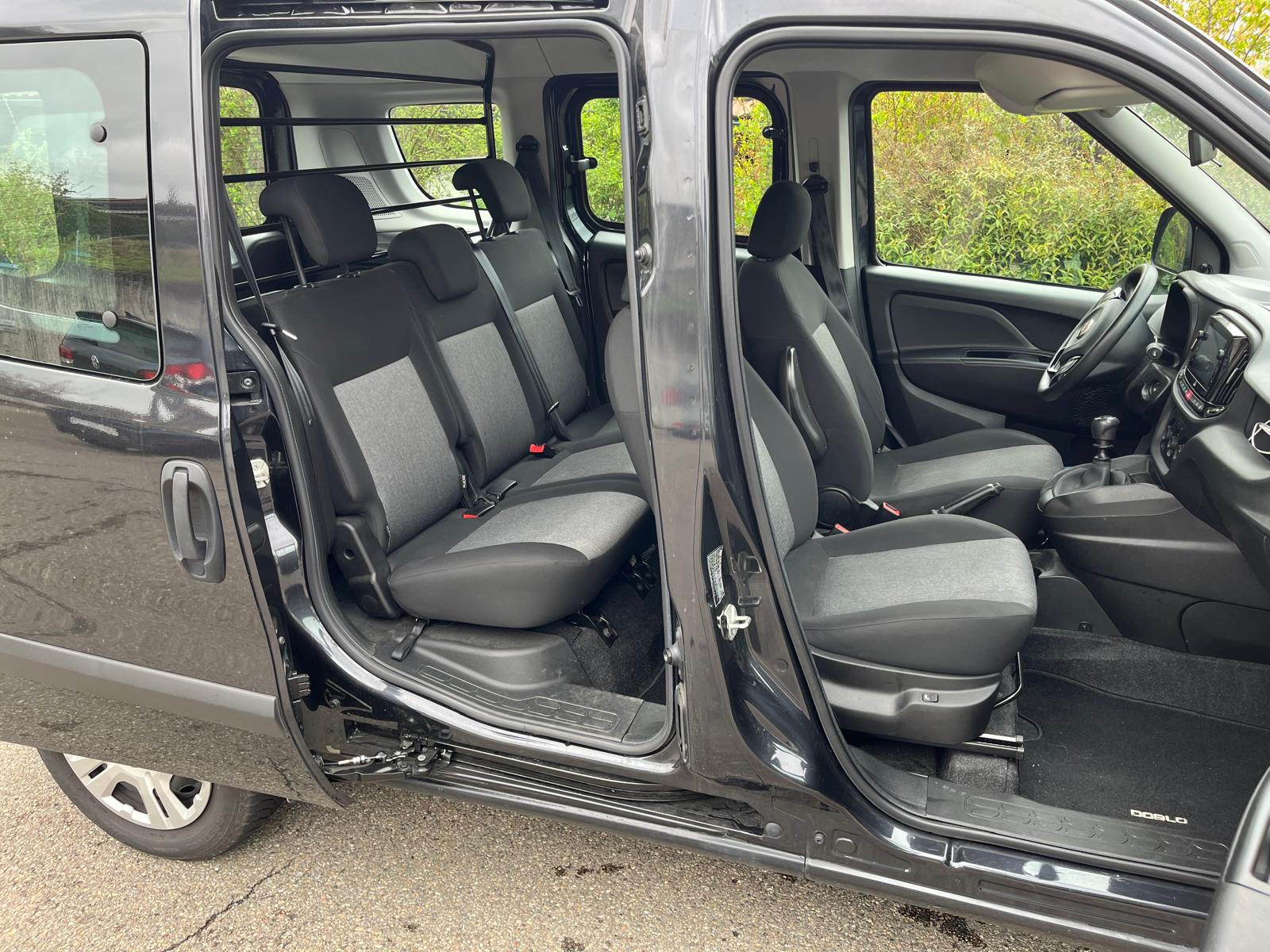 FIAT DOBLO-image-5