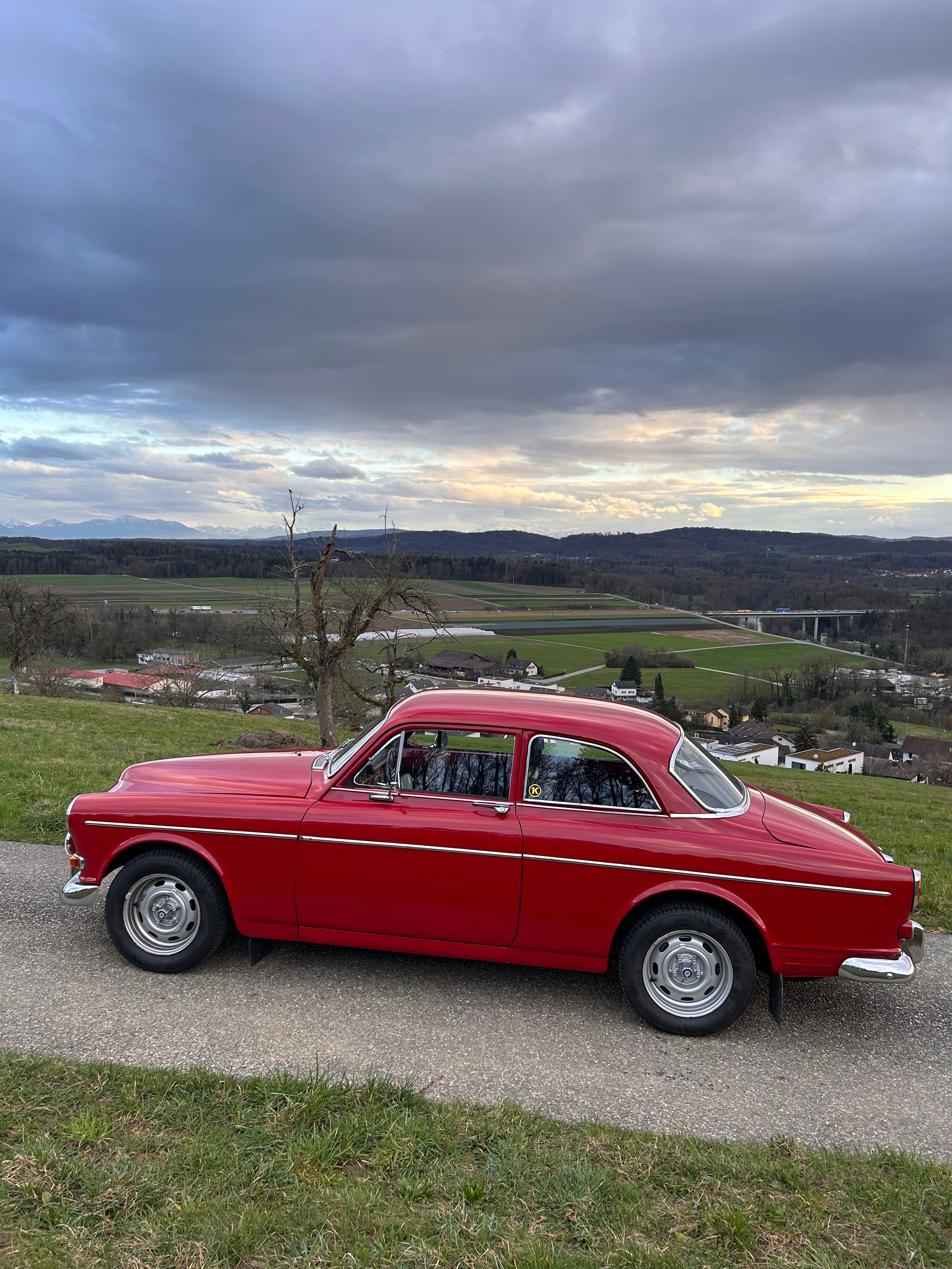 VOLVO 131-image-2
