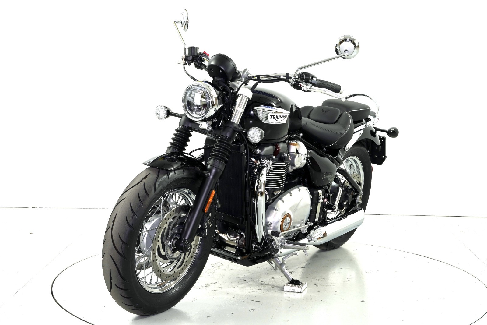 TRIUMPH Bonneville Speedmaster ABS-showroom-element-2