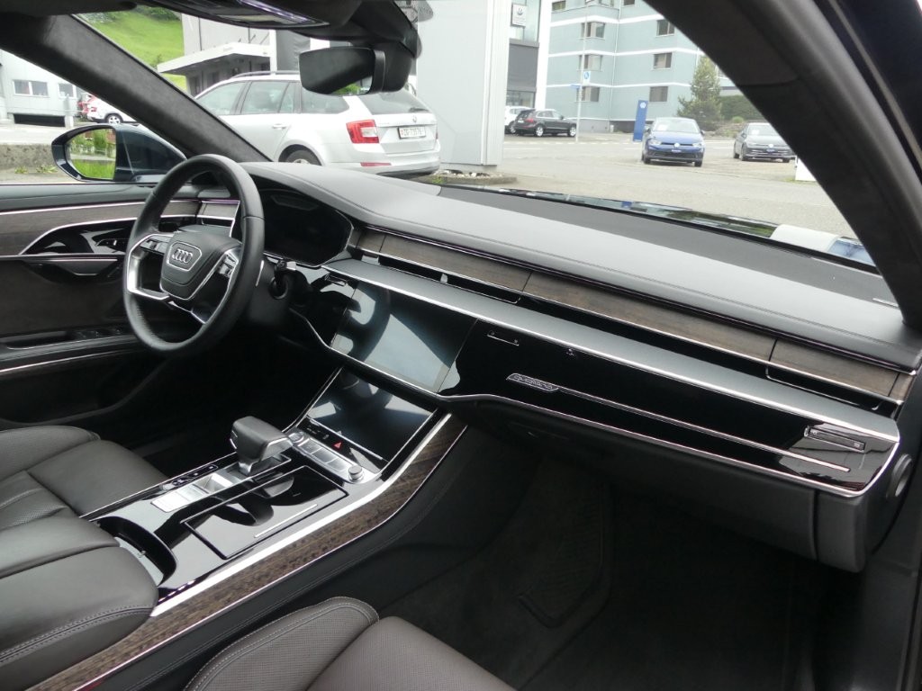 AUDI A8 50 TDI quattro tiptronic-image-8