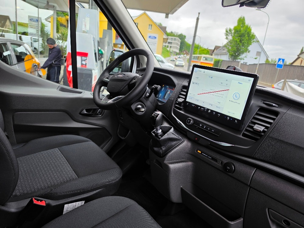 FORD Transit 350 L4 Trend 2.0 TDCi 170 FWD-image-9