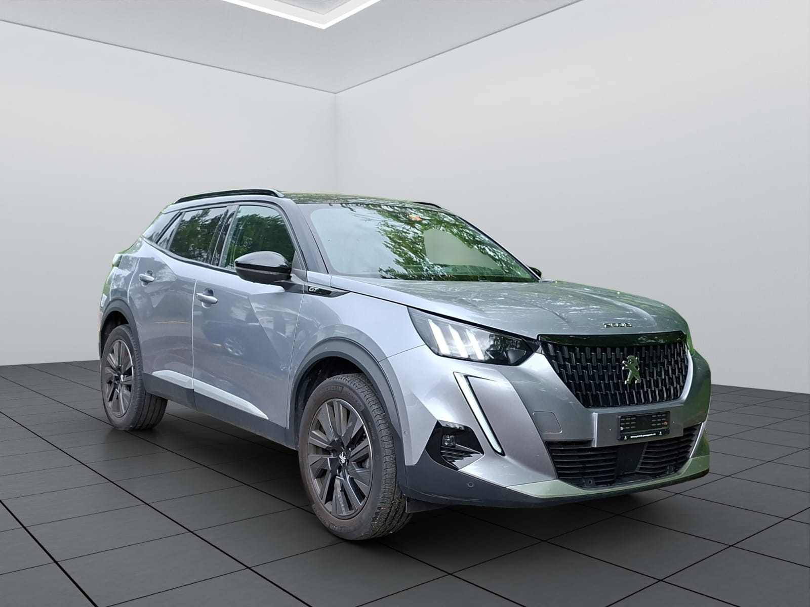 PEUGEOT 2008 1.2 PureTech GT EAT8-image-2