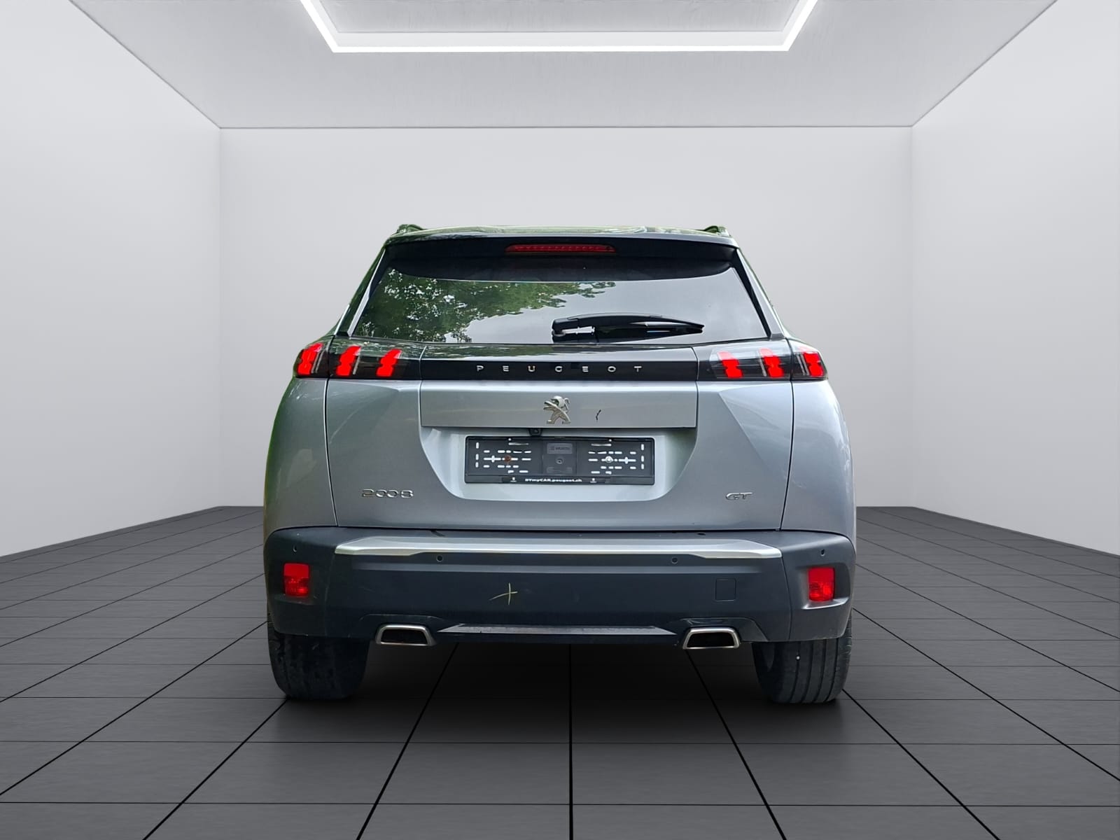 PEUGEOT 2008 1.2 PureTech GT EAT8-image-5