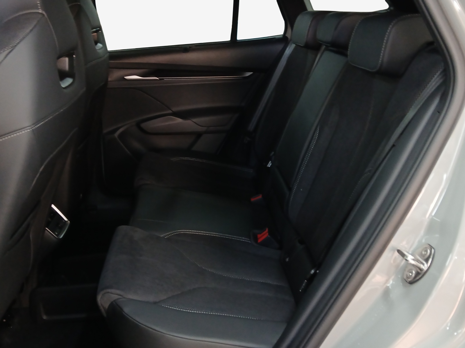 SKODA Enyaq 85x Sportline 4x4-image-11