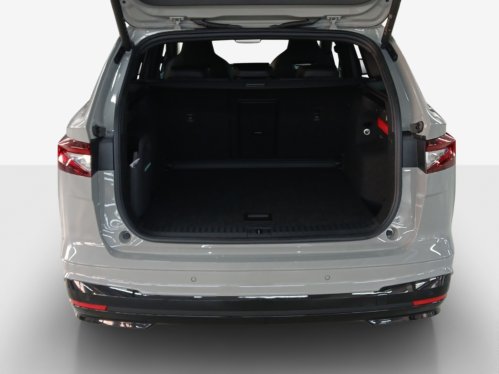 SKODA Enyaq 85x Sportline 4x4-image-12
