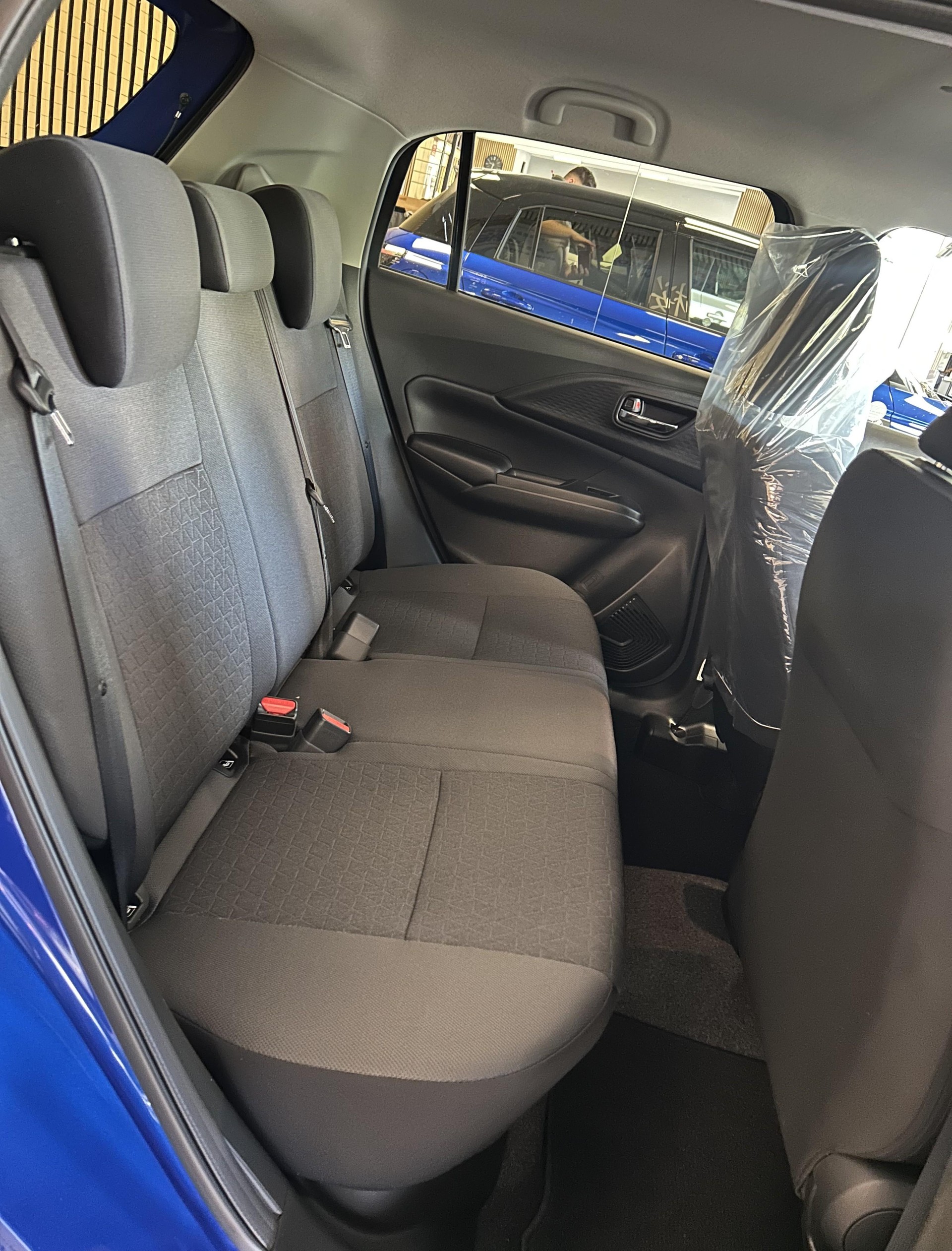 SUZUKI Swift 1.2 Sakura Top Hybrid-image-14