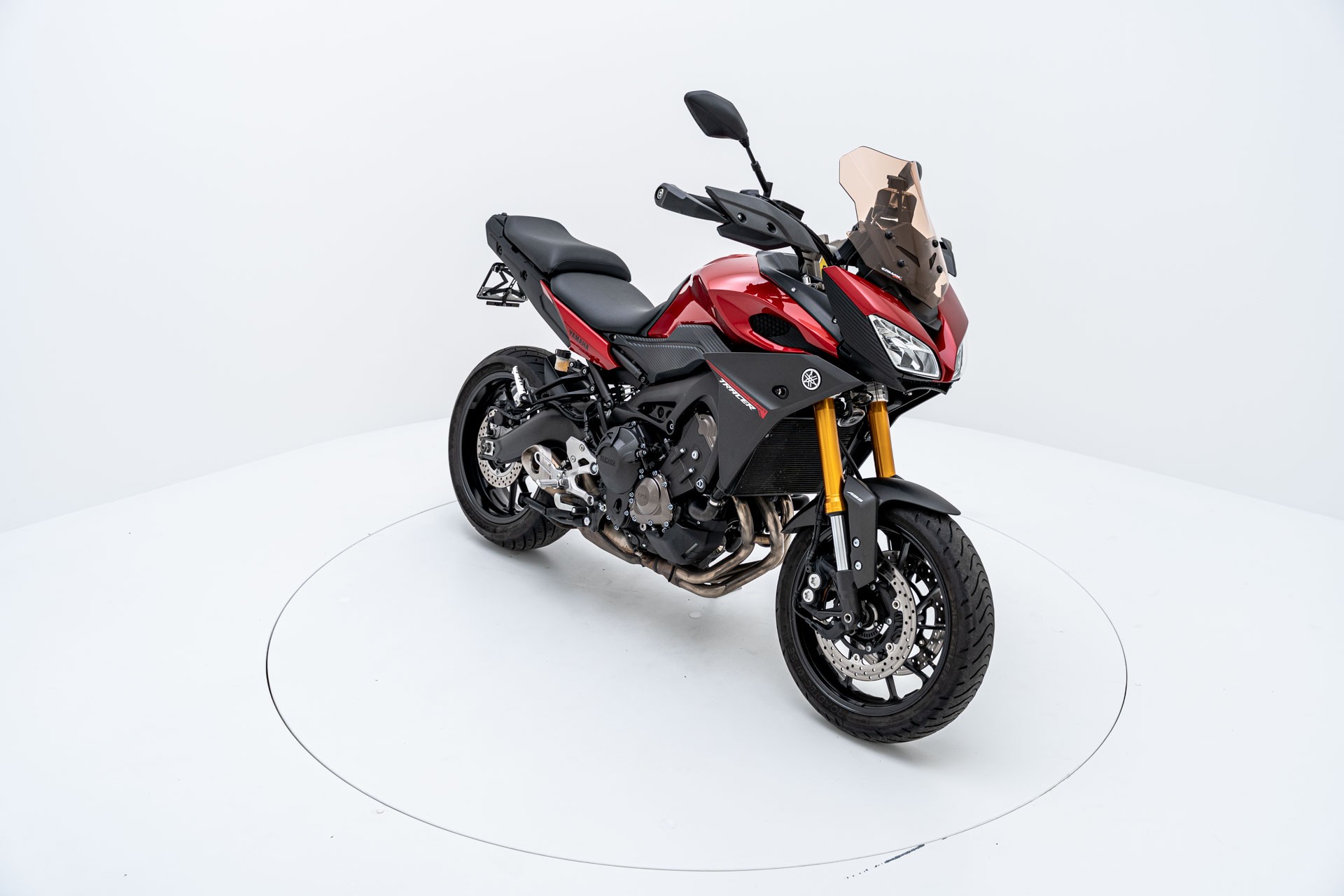 YAMAHA MT-09 ABS Tracer-showroom-element-1