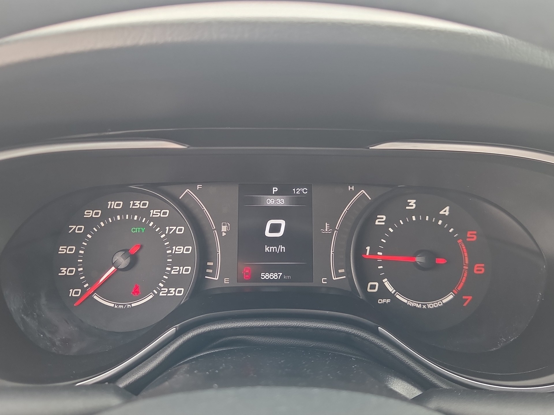 FIAT Tipo 1.6MJ Lounge DCT-6-image-8
