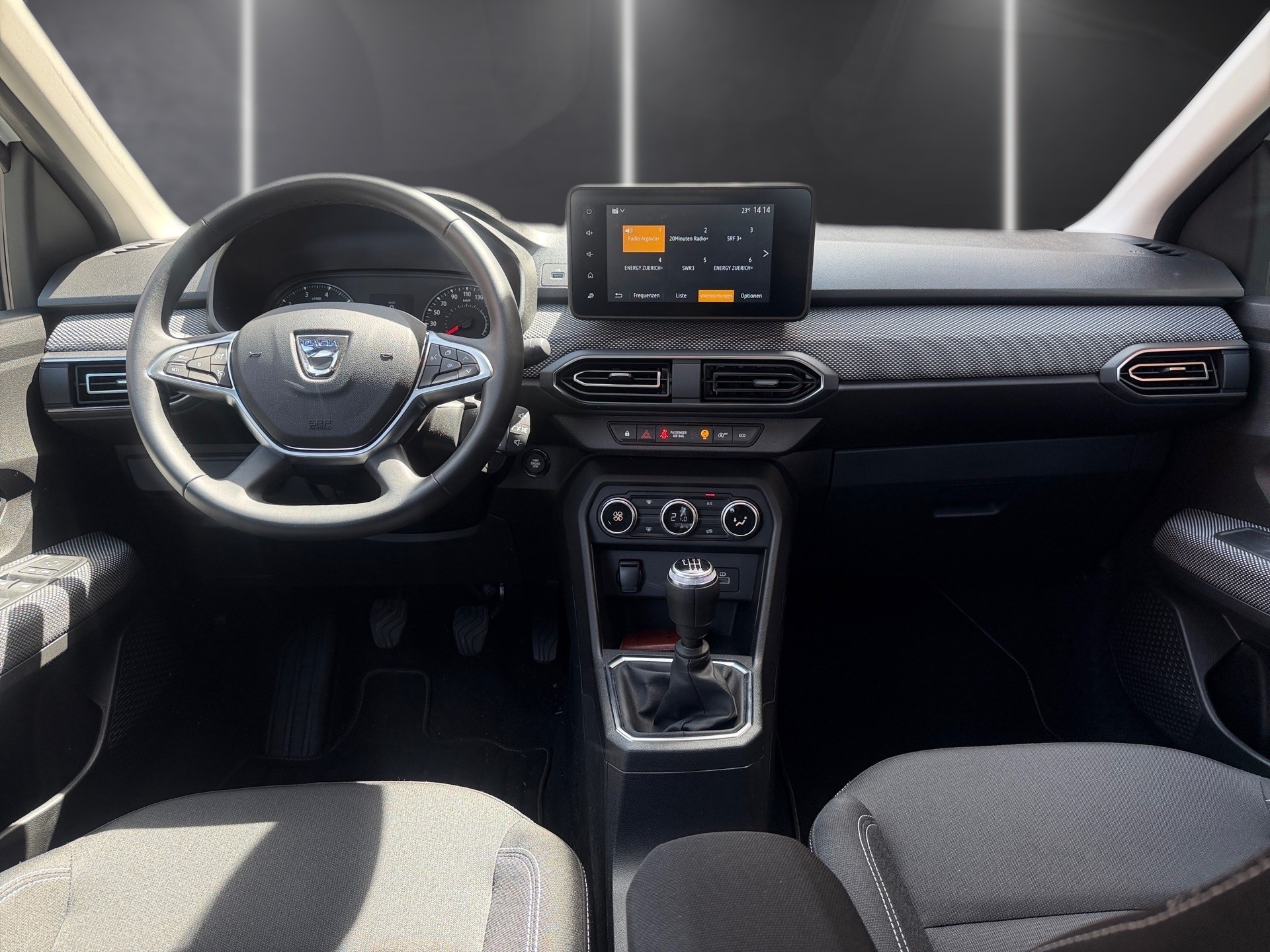 DACIA Sandero TCe 90 Comfort-image-9