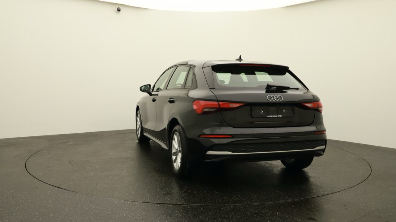 AUDI A3 Sportback TFSI 110 kW advanced S tronic-image-3