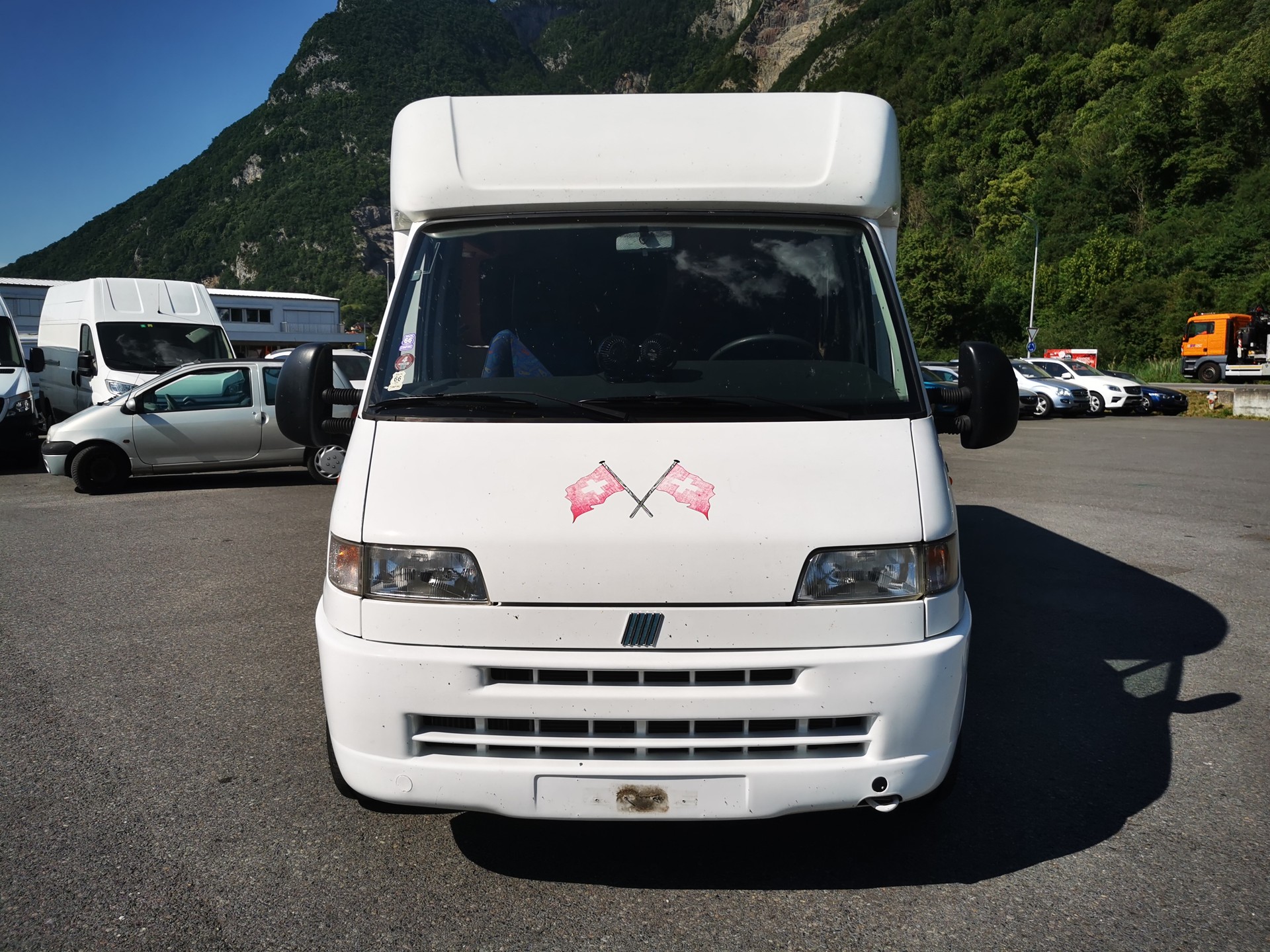 FIAT ELNAGH 585-image-14