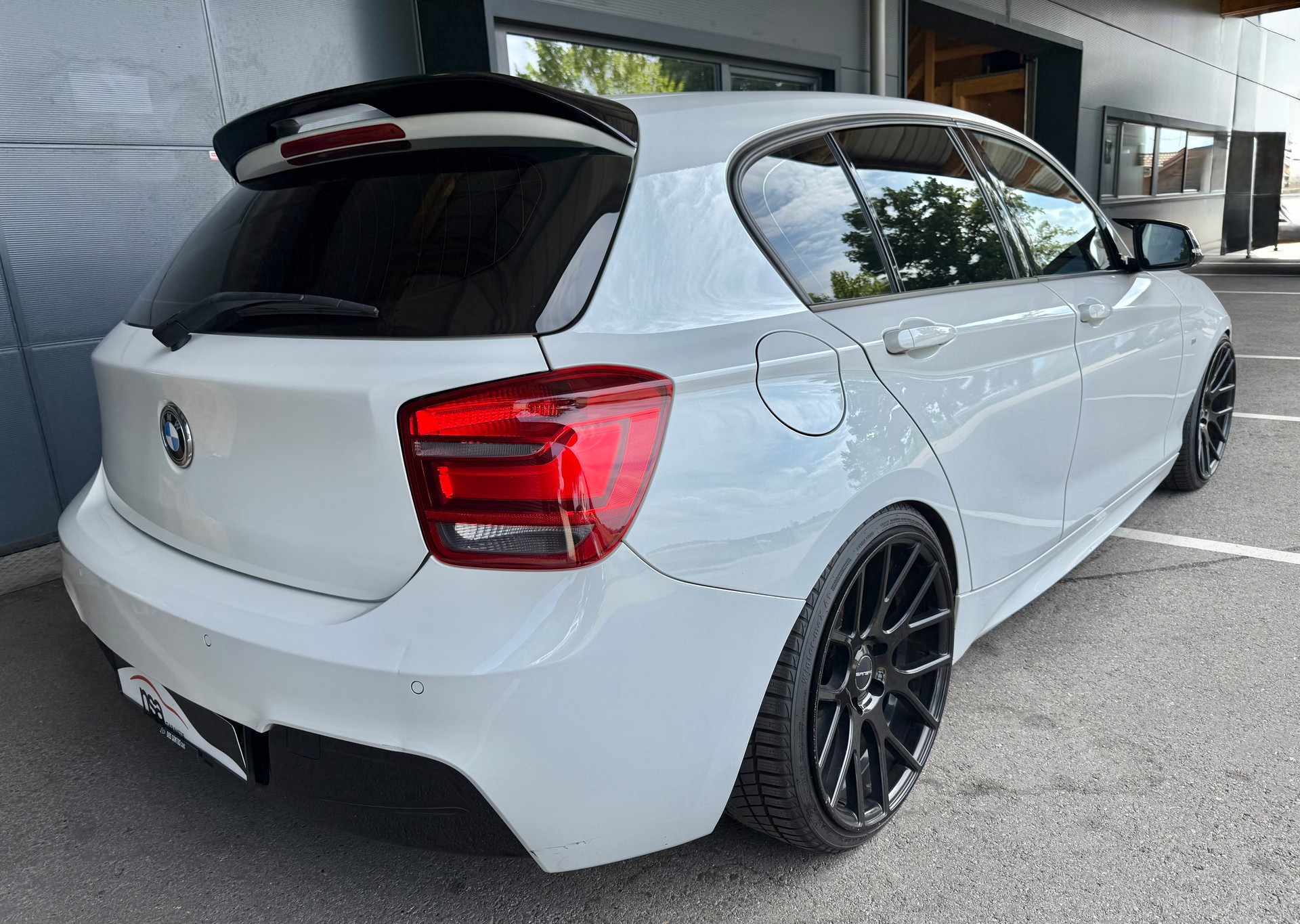 BMW 125i Sport Line-image-6