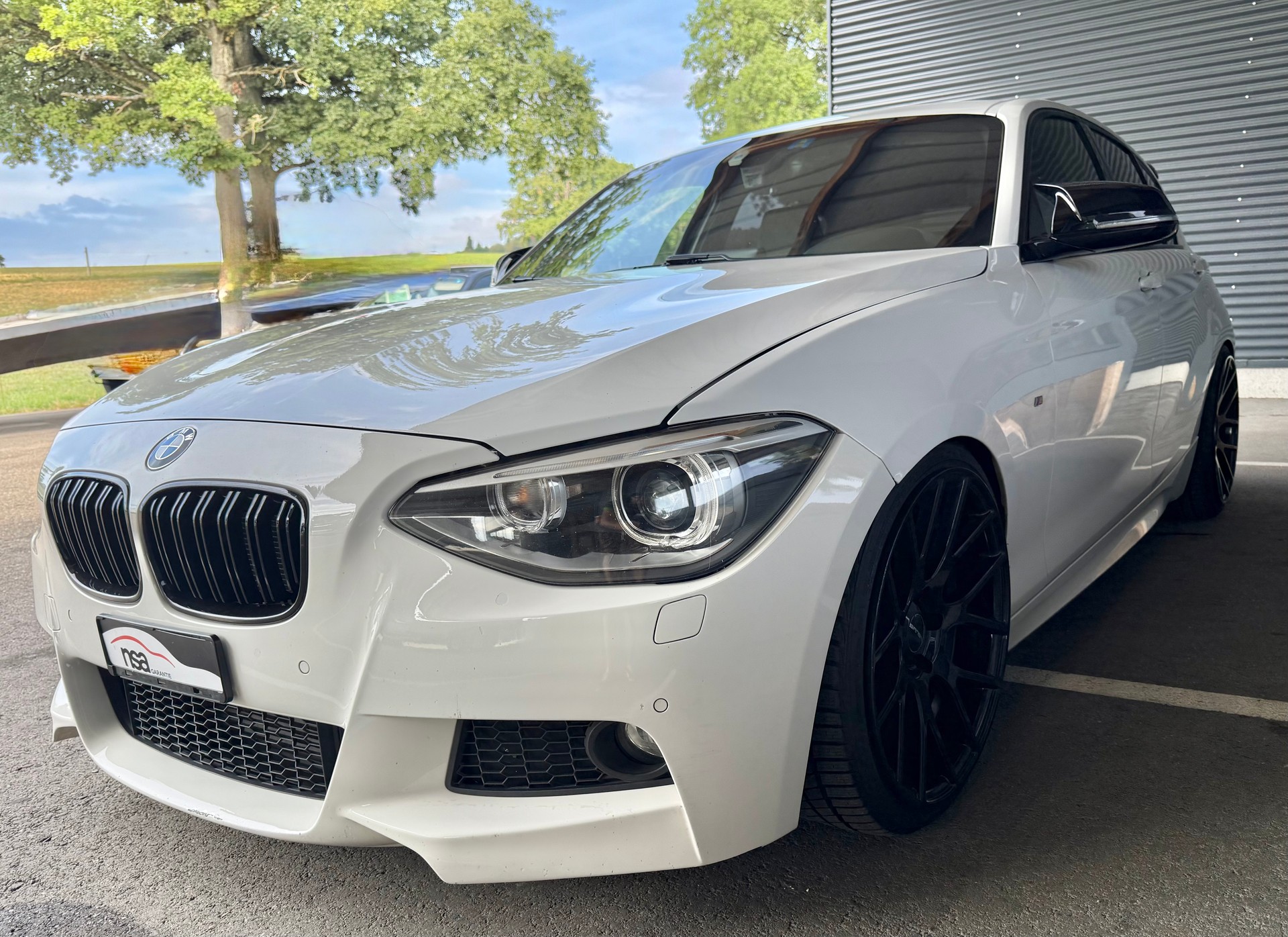 BMW 125i Sport Line-image-3