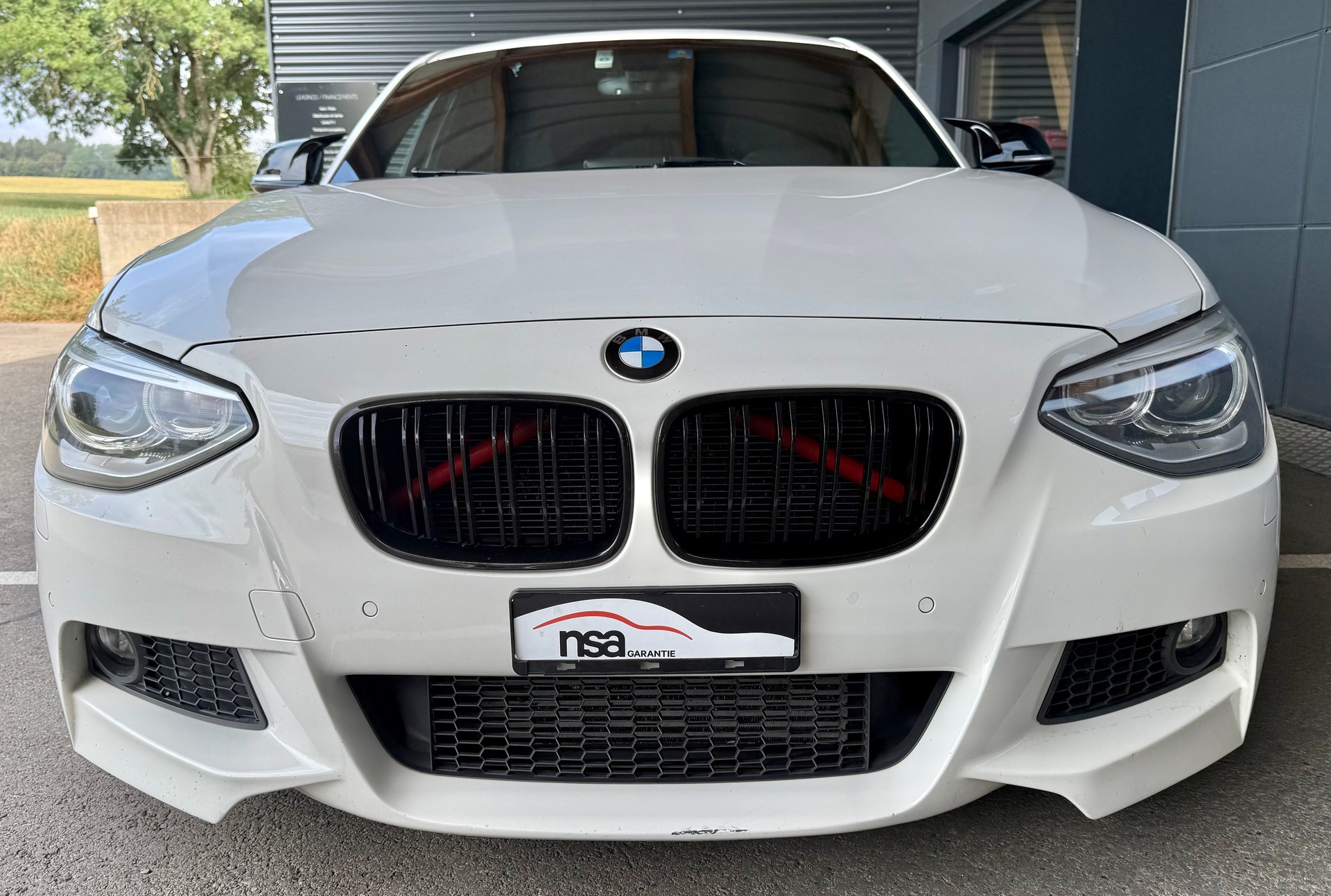 BMW 125i Sport Line-image-2
