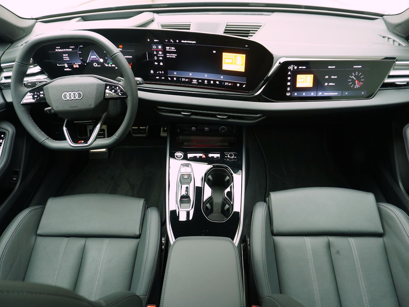 AUDI A5 Avant 2.0 TFSI S line quattro S-Tronic **Audi Werksgarantie bis 08/2030**-image-16