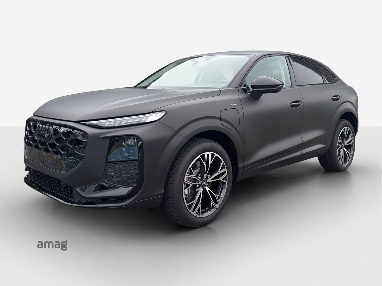AUDI Q3 Sportback e-hybrid 200 kW S tronig-image-0