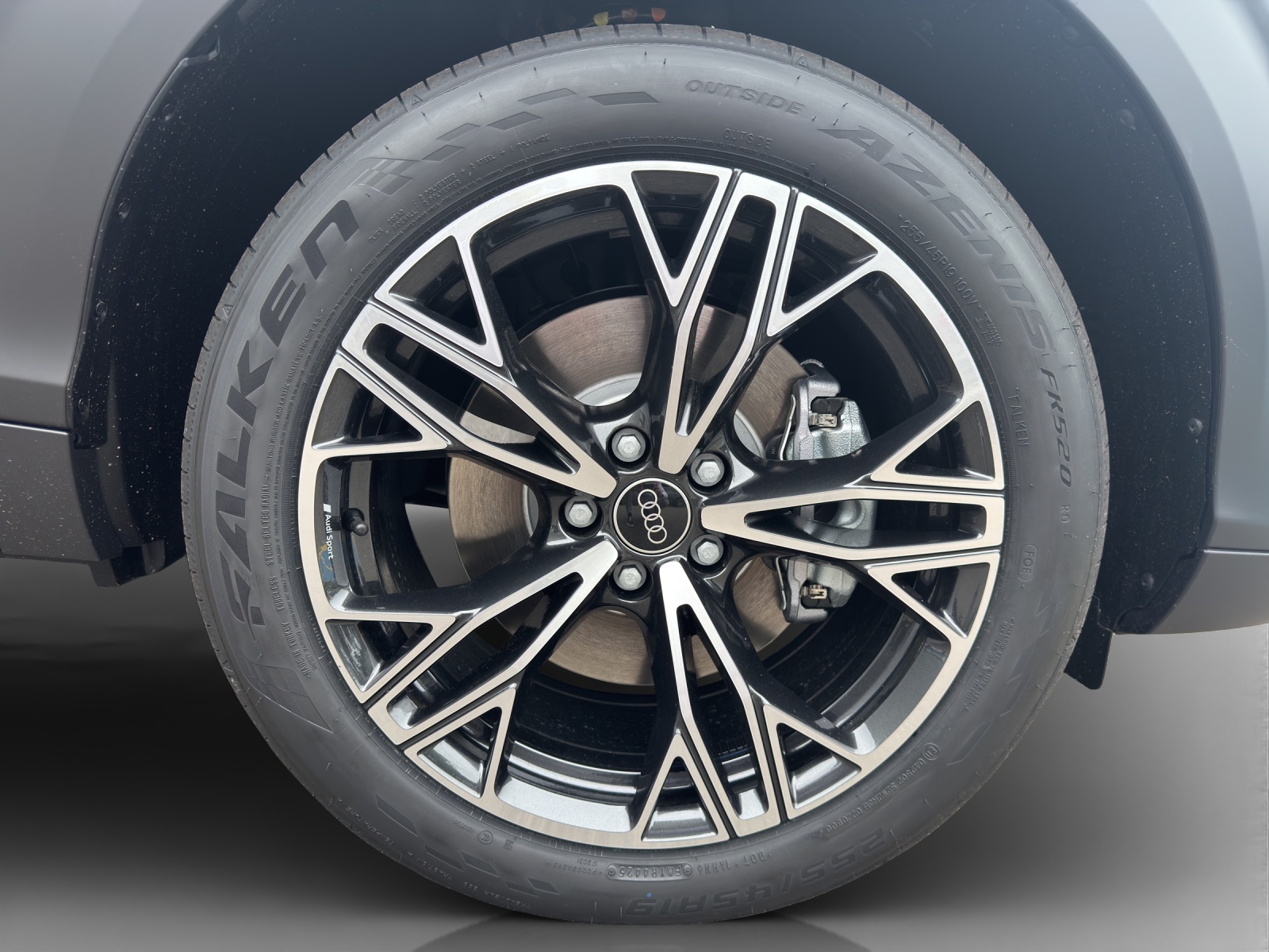 AUDI Q3 Sportback e-hybrid 200 kW S tronig-image-13
