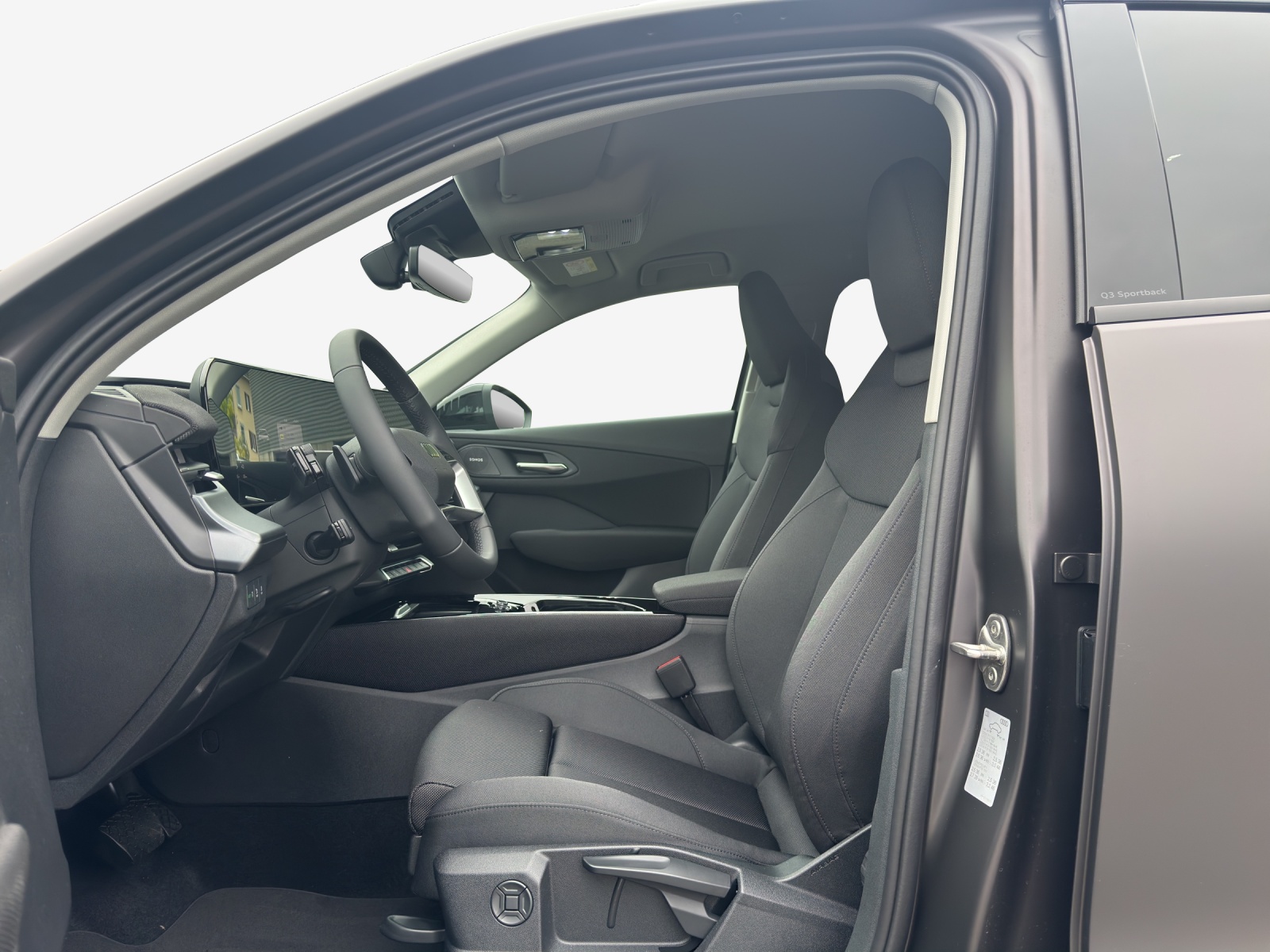 AUDI Q3 Sportback e-hybrid 200 kW S tronig-image-7