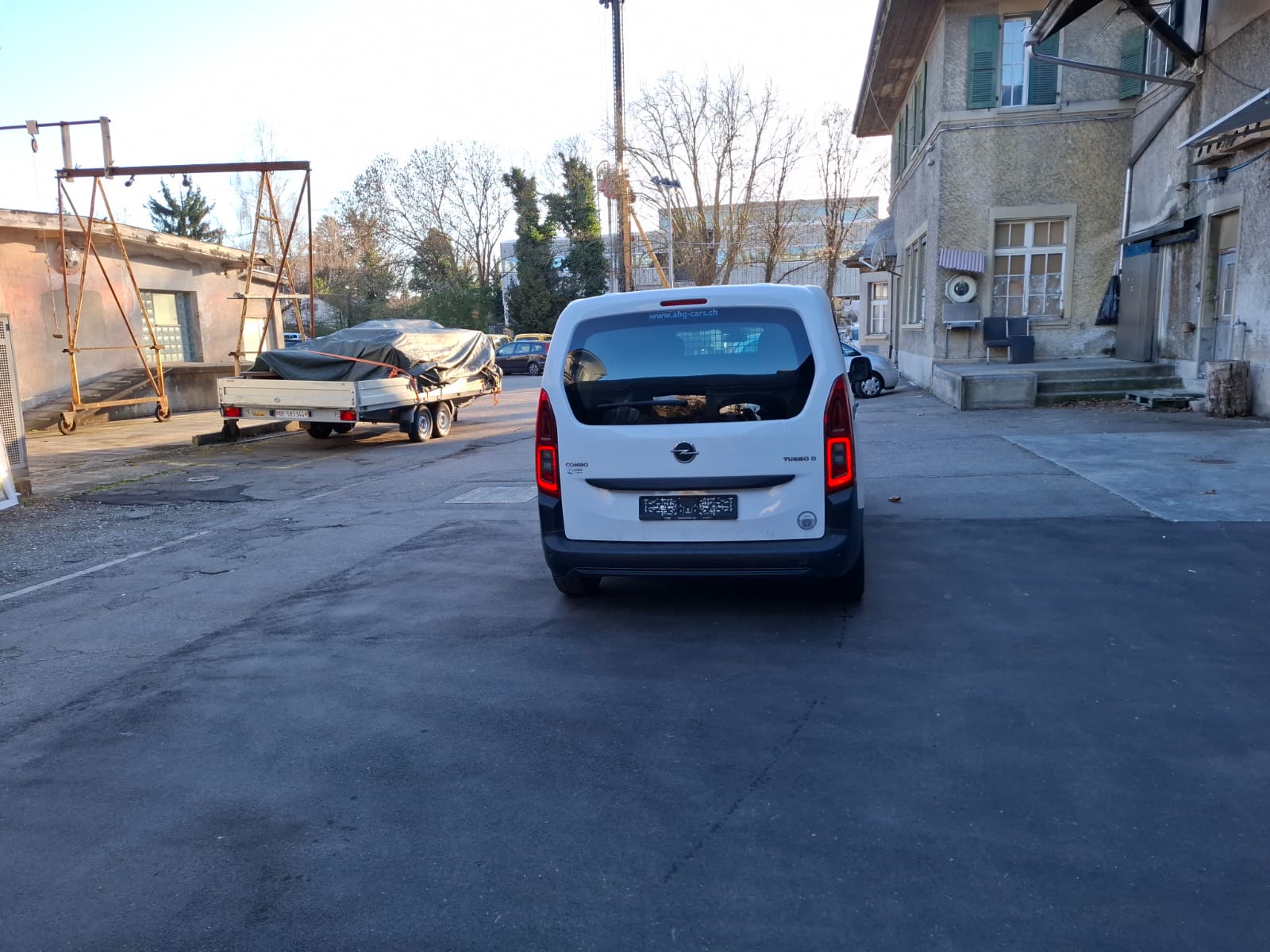 OPEL Combo Life 1.5 Essentia-image-2