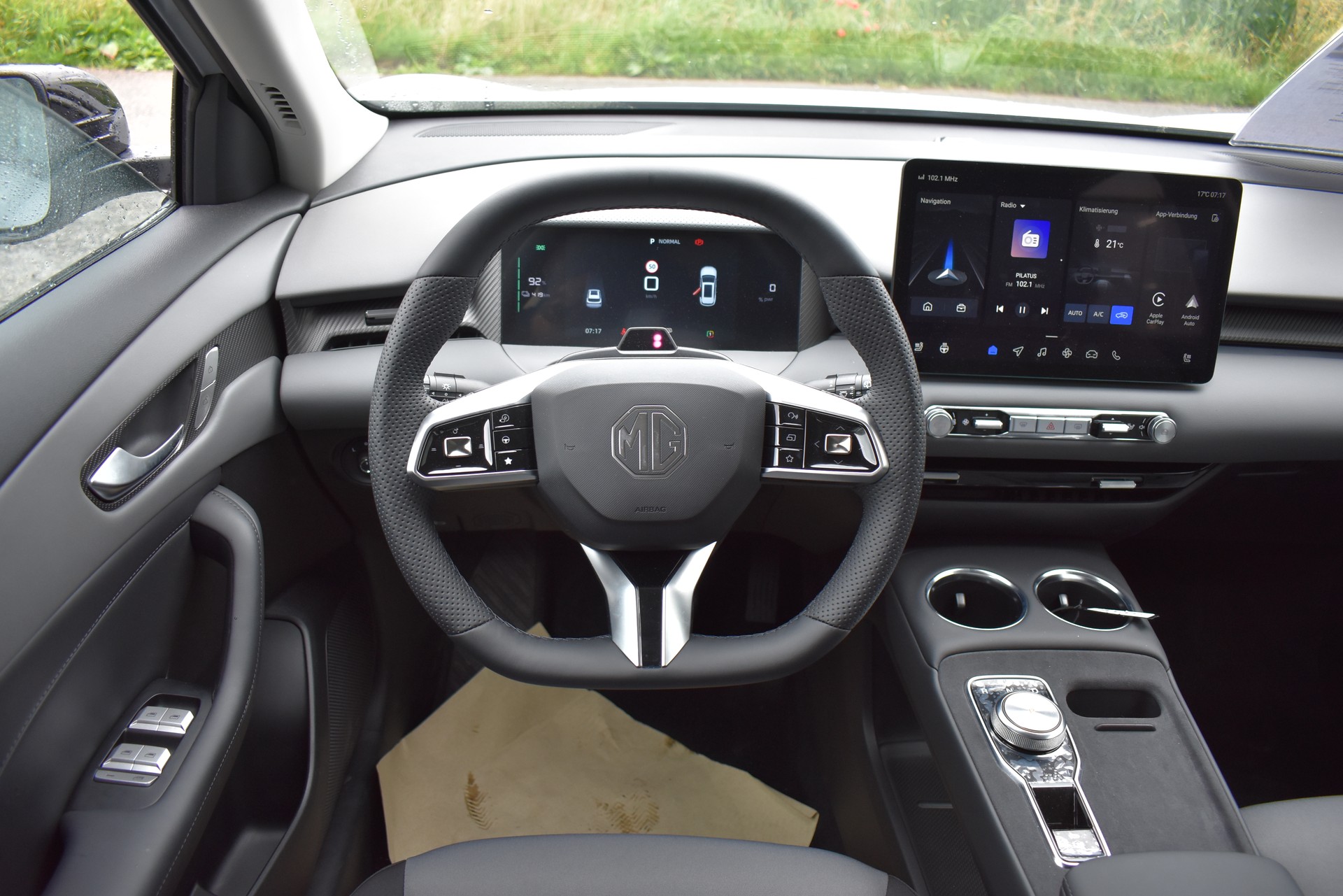 MG S5 EV 64kWh Comfort-image-9