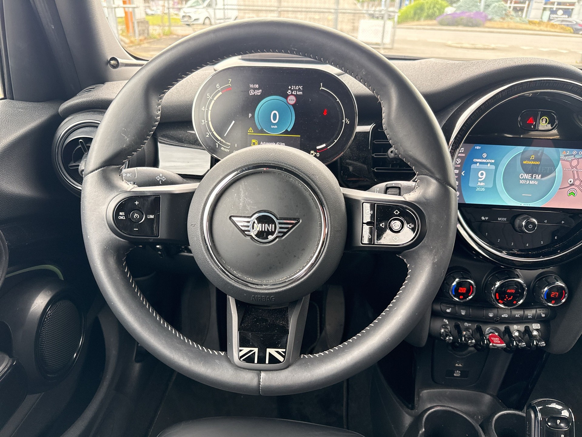 MINI Cooper Steptronic DKG-image-11
