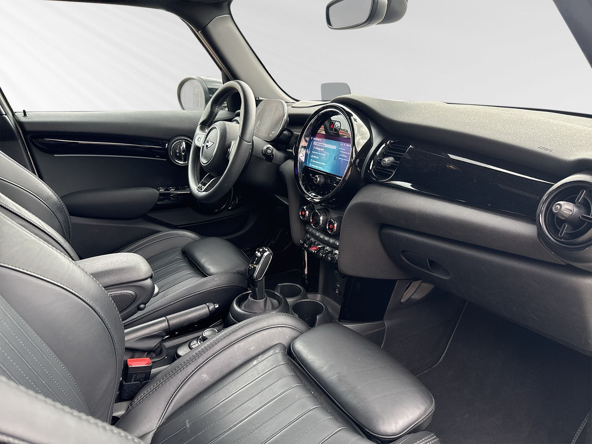 MINI Cooper Steptronic DKG-image-4